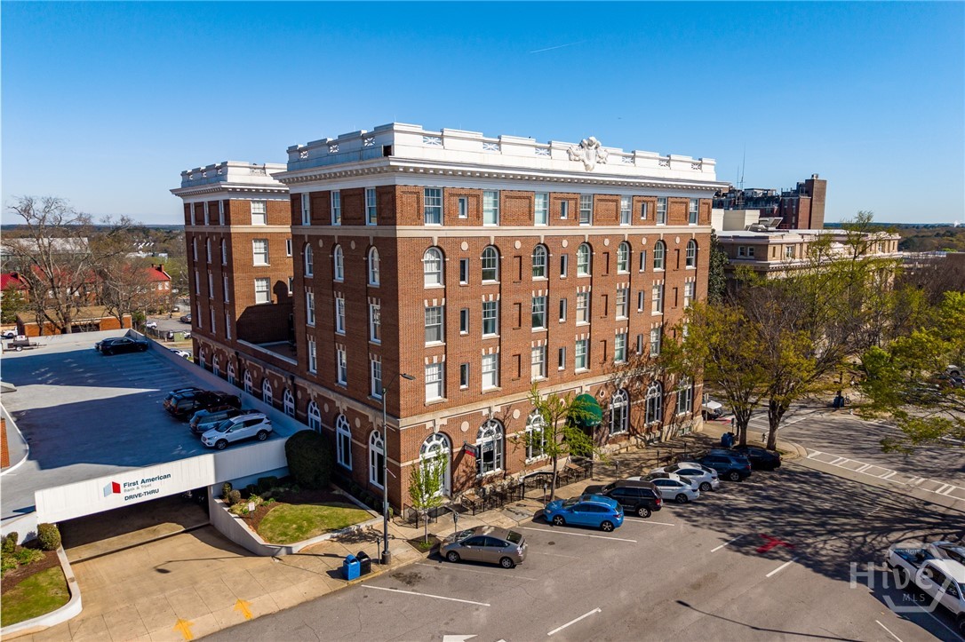 247 E Washington Street 409
