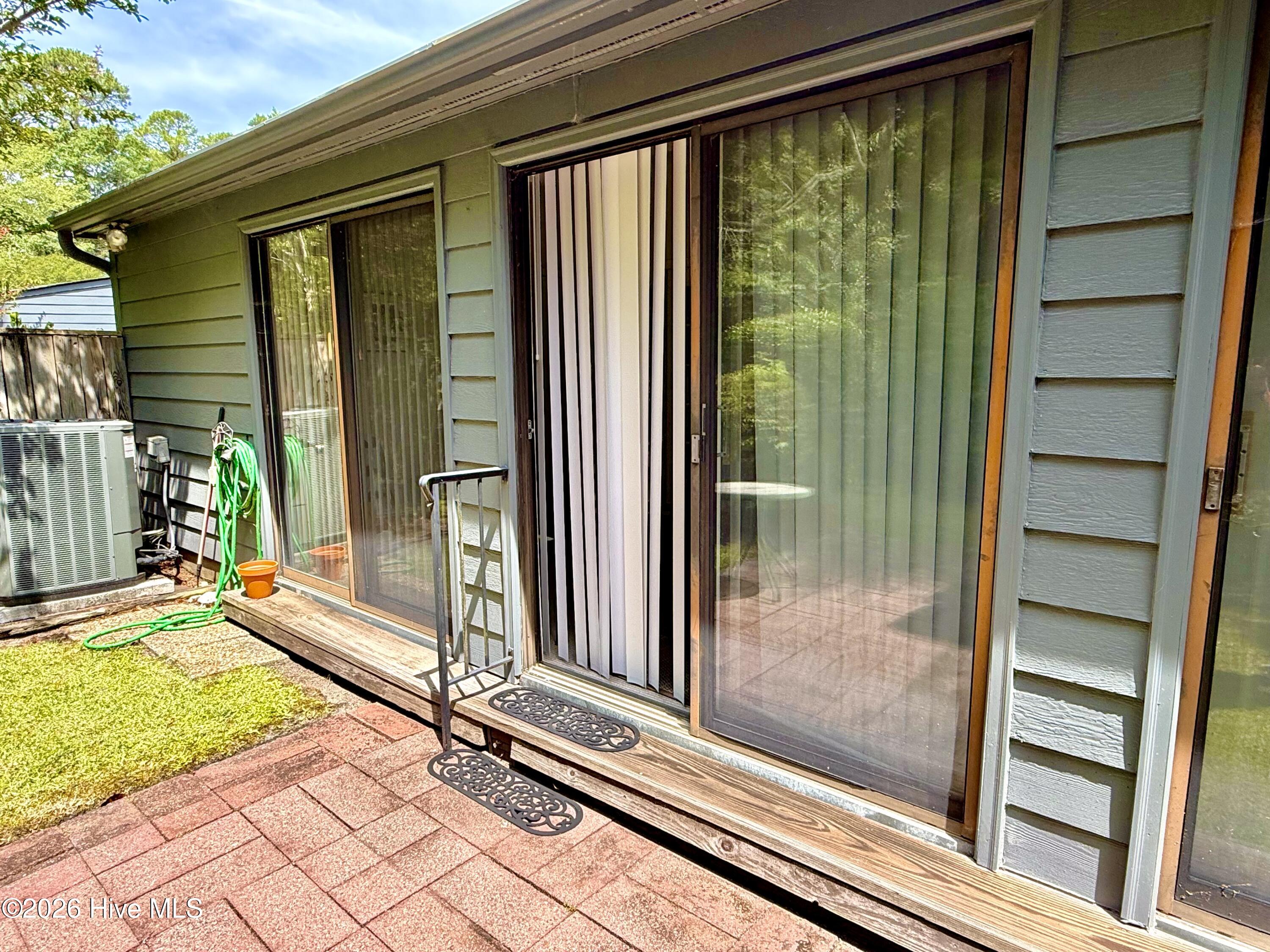 Exterior photo of 3156 Fox Run Drive, Kinston, NC 28504. MLS: 100580416