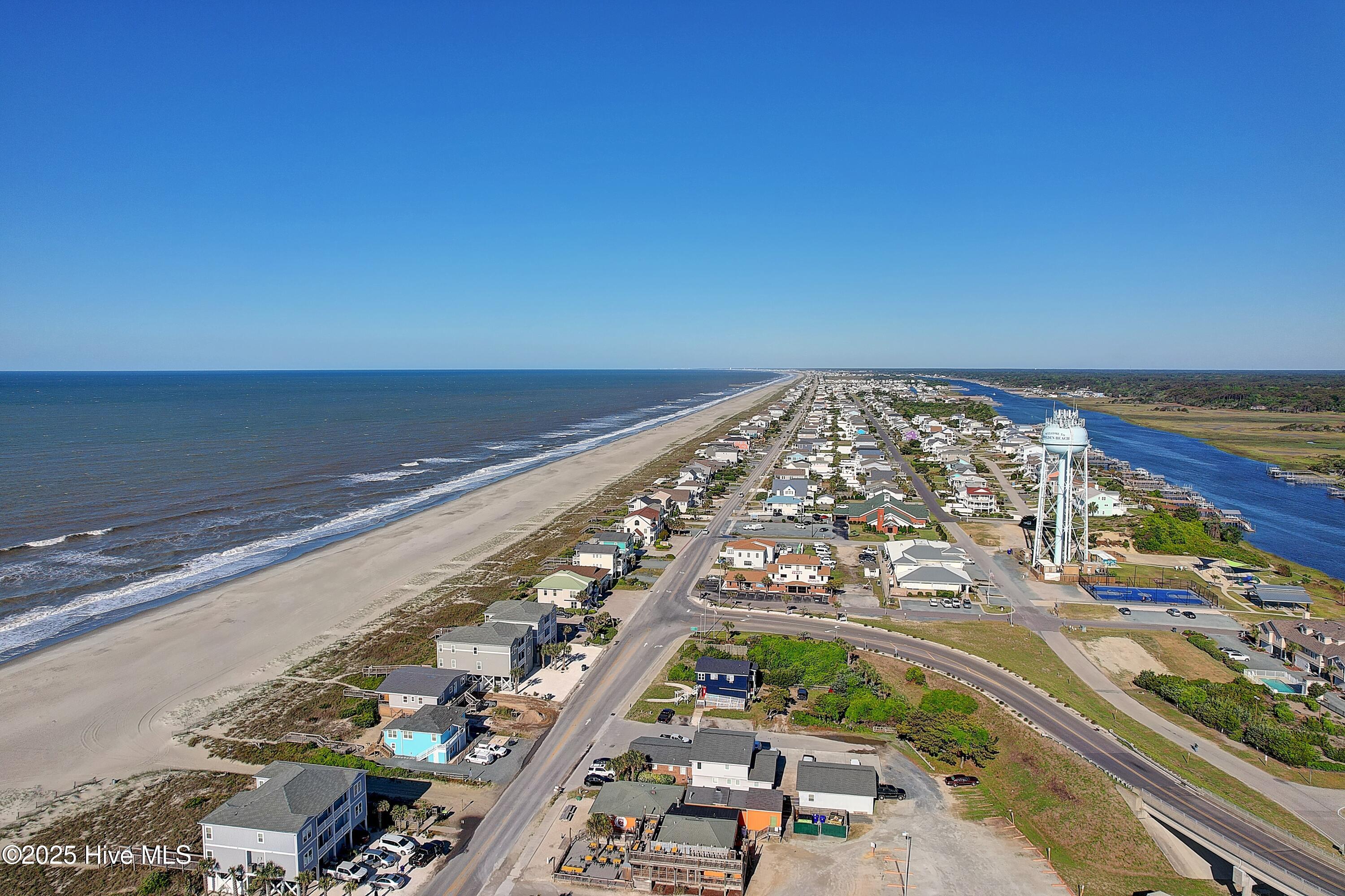 100558310 | Photo 59