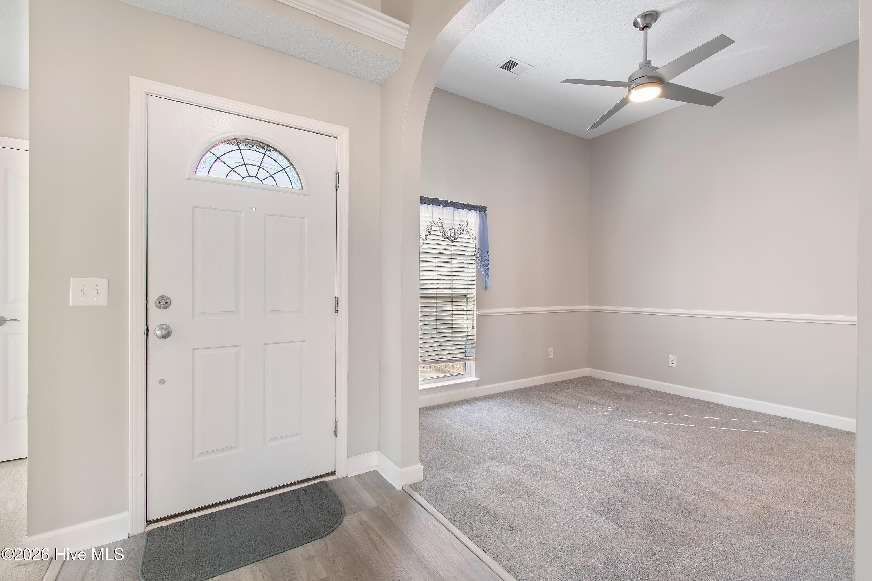 100560224 | Photo 10