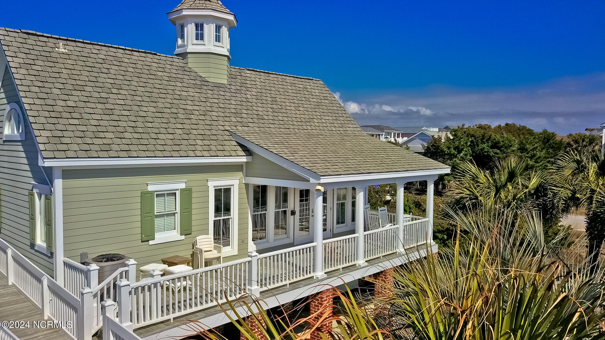 100460622 | Photo 35