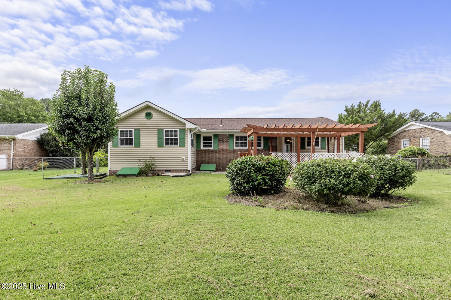 100530678 | Photo 32