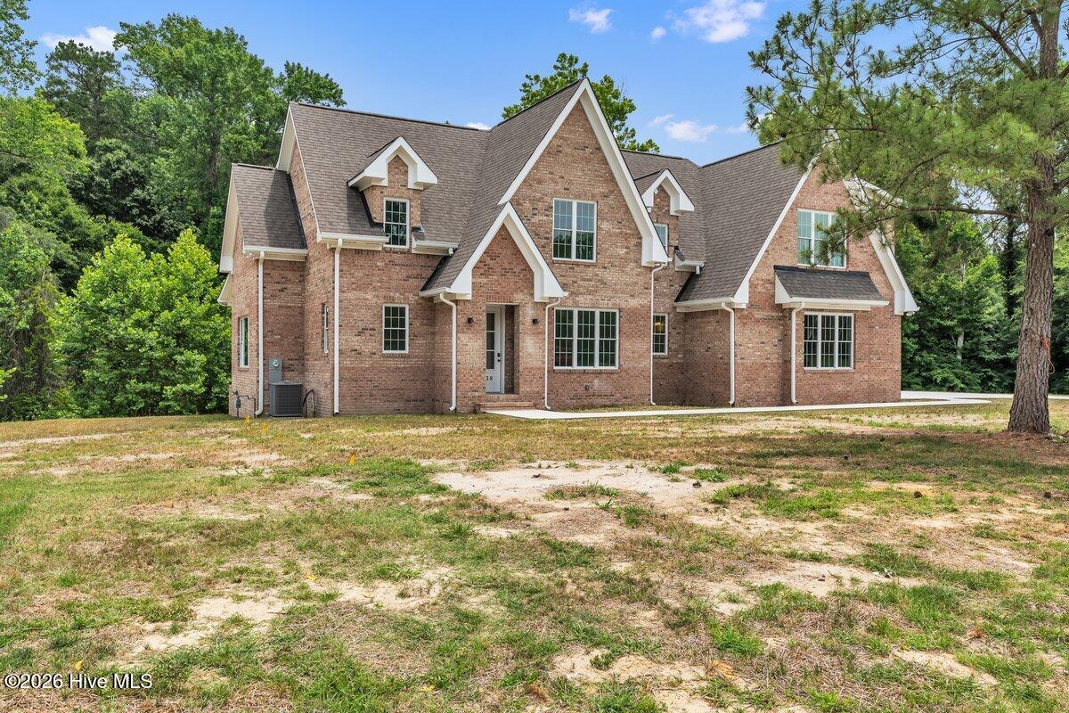 Exterior photo of 2038 Autumn Drive, Kinston, NC 28501. MLS: 100582268