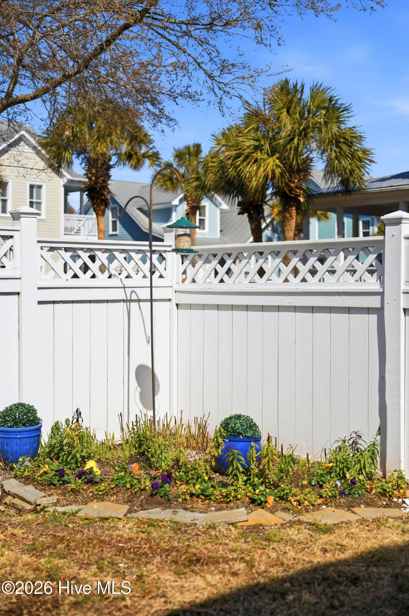 100559710 | Photo 53