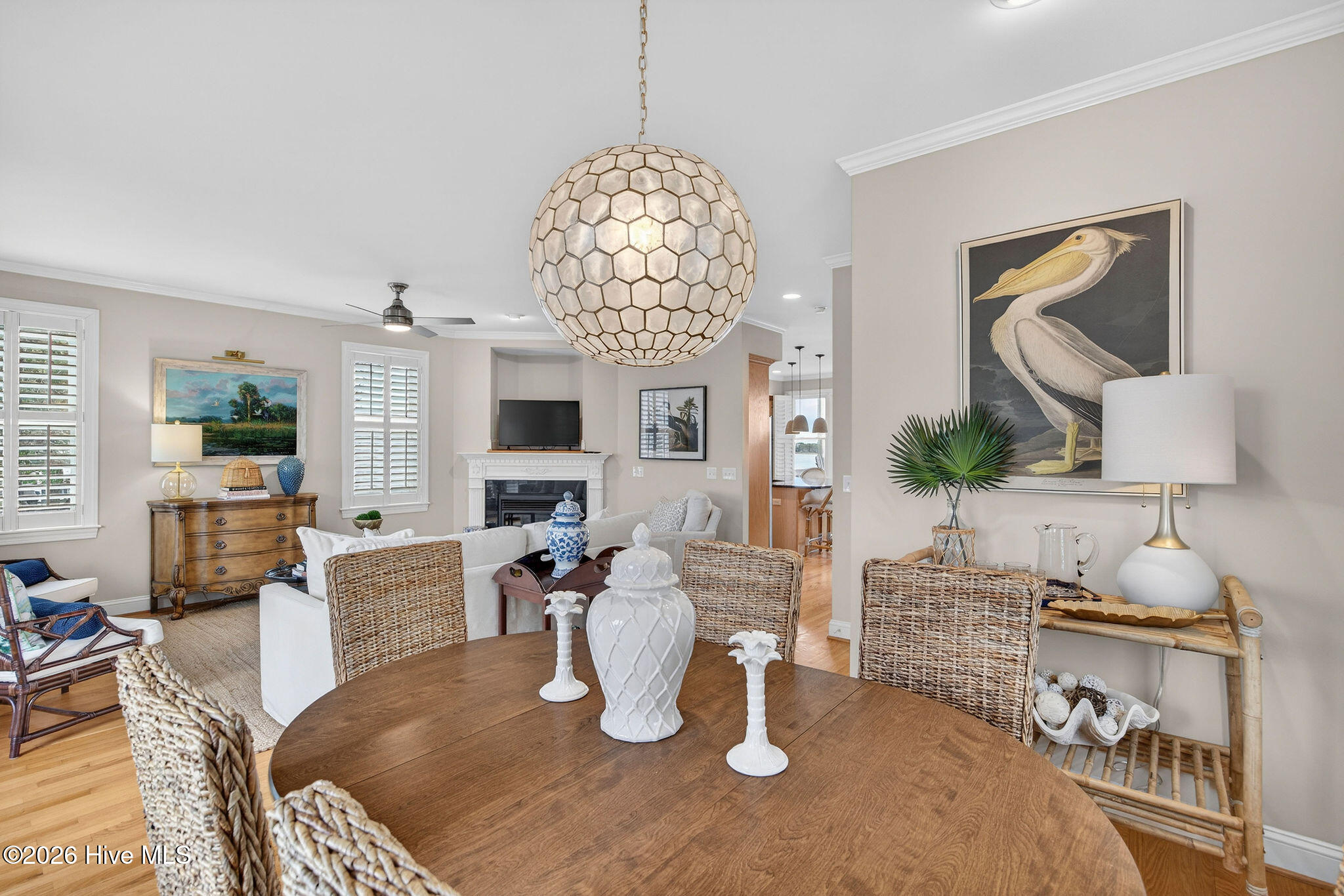 100558611 | Photo 27