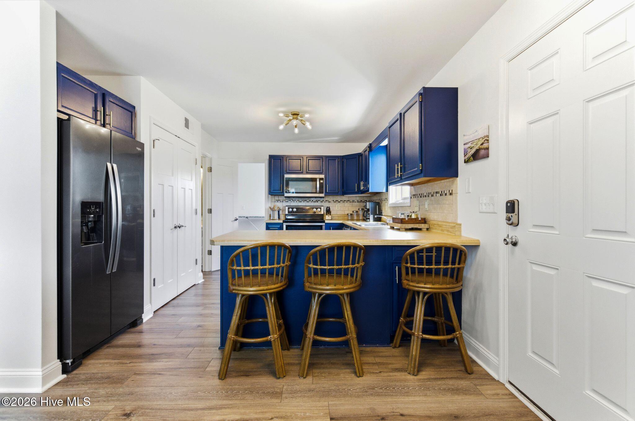 100567797 | Photo 18