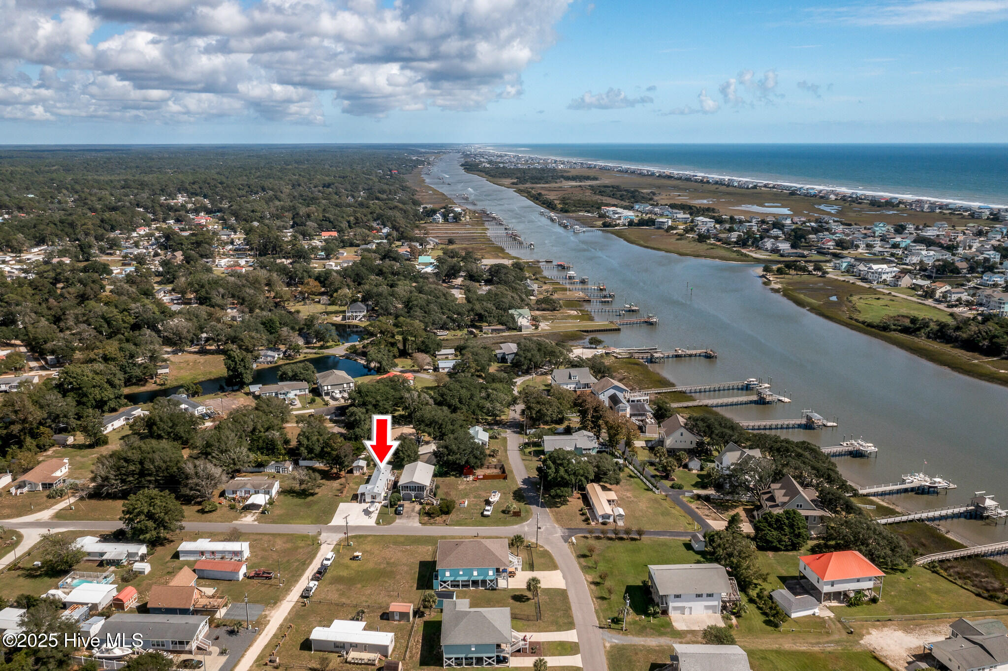 100535195 | Photo 42