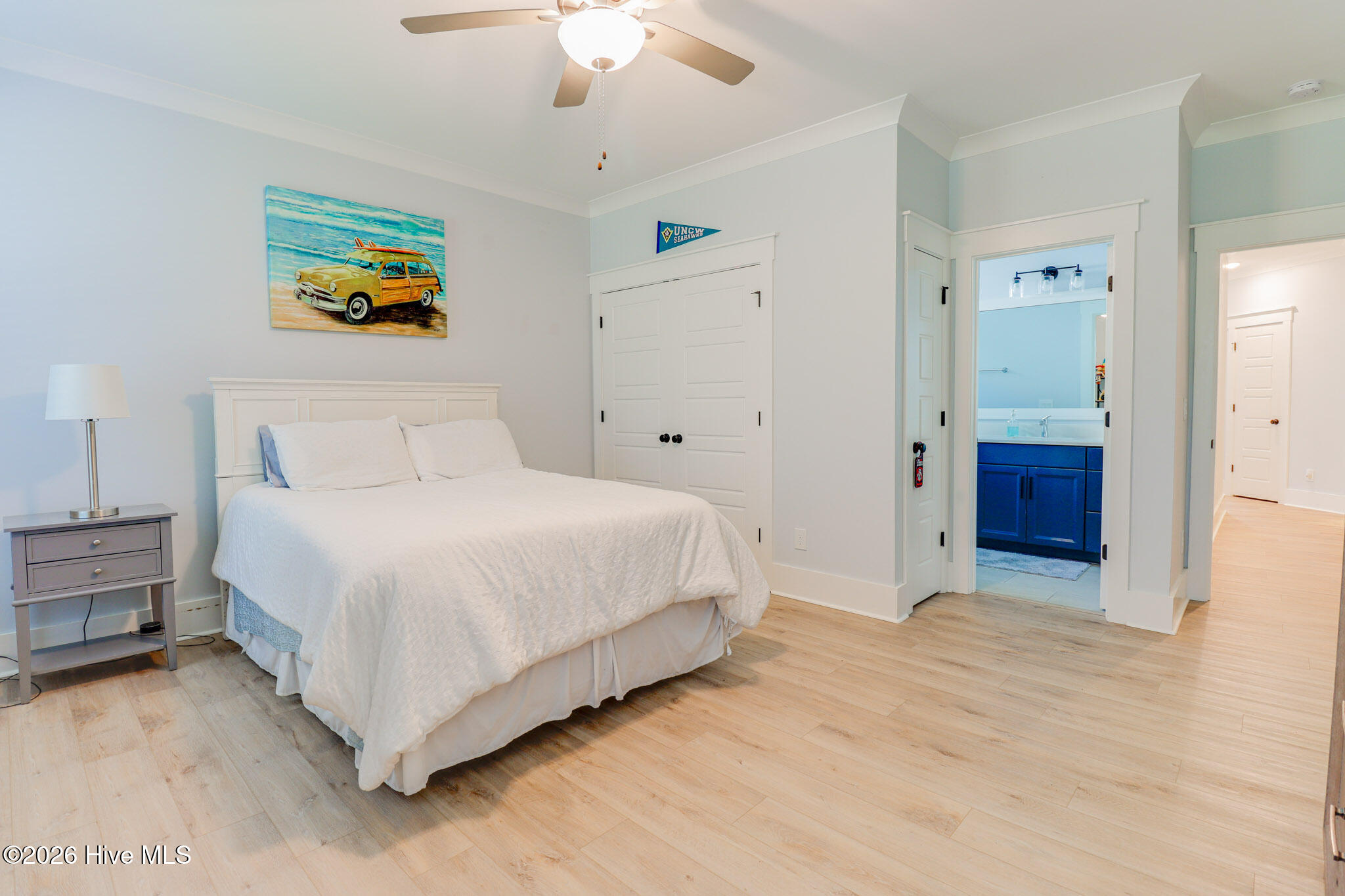 100540387 | Photo 41