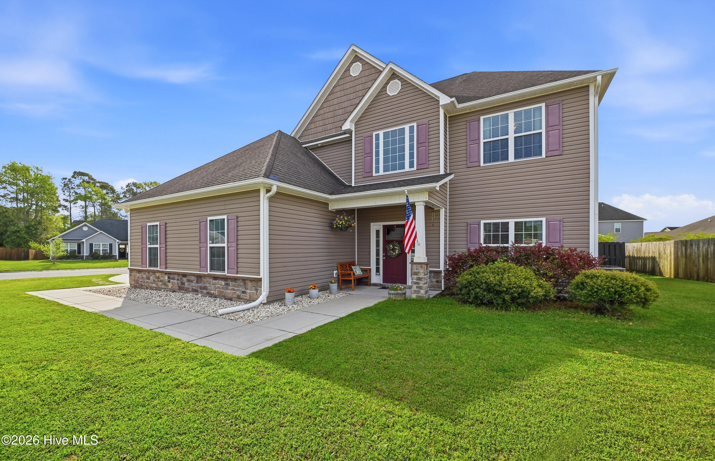 100565426 | Photo 45