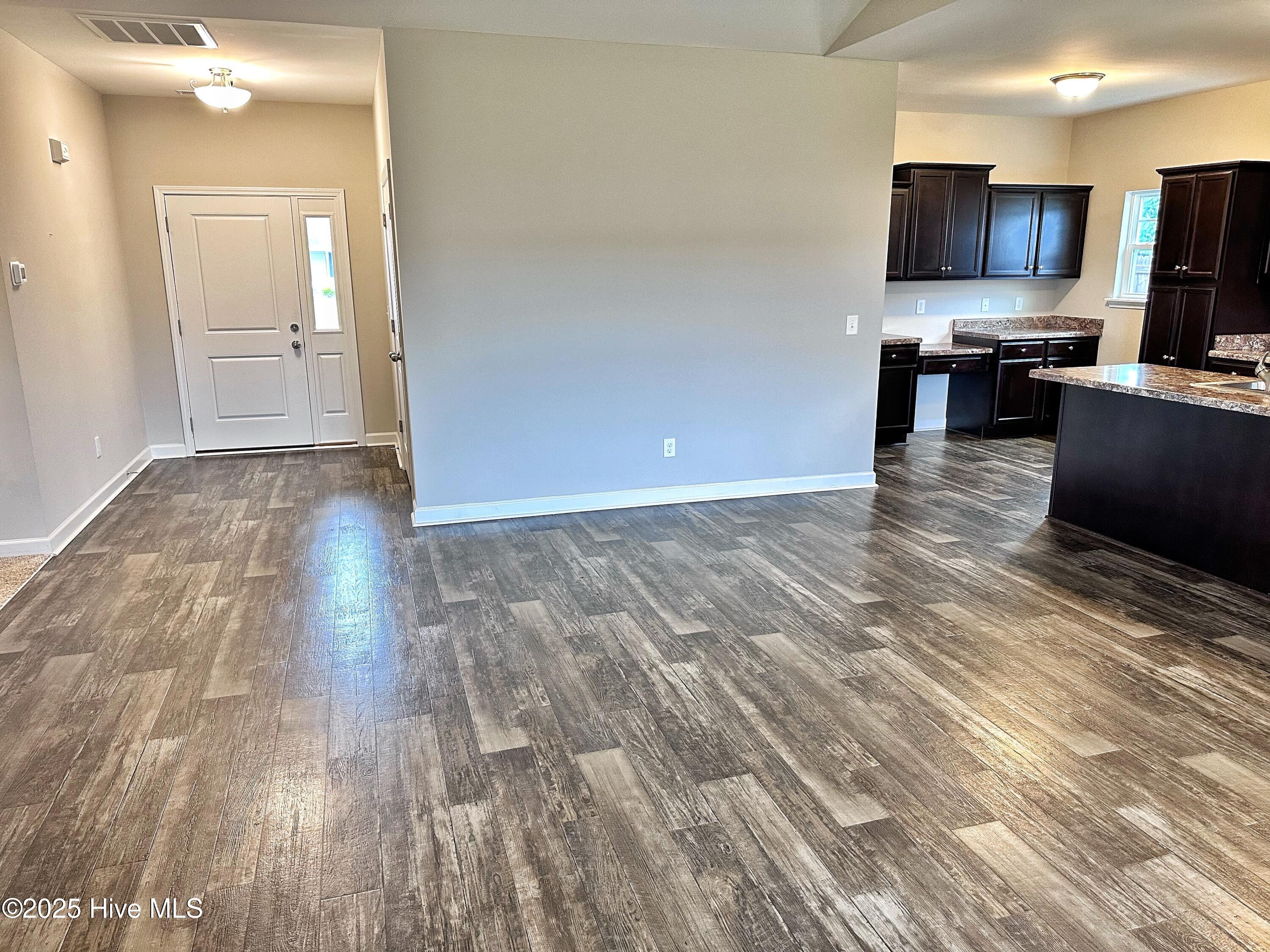 503 Violet Court, Maysville, NC 28555 – photo 6: IMG_3148