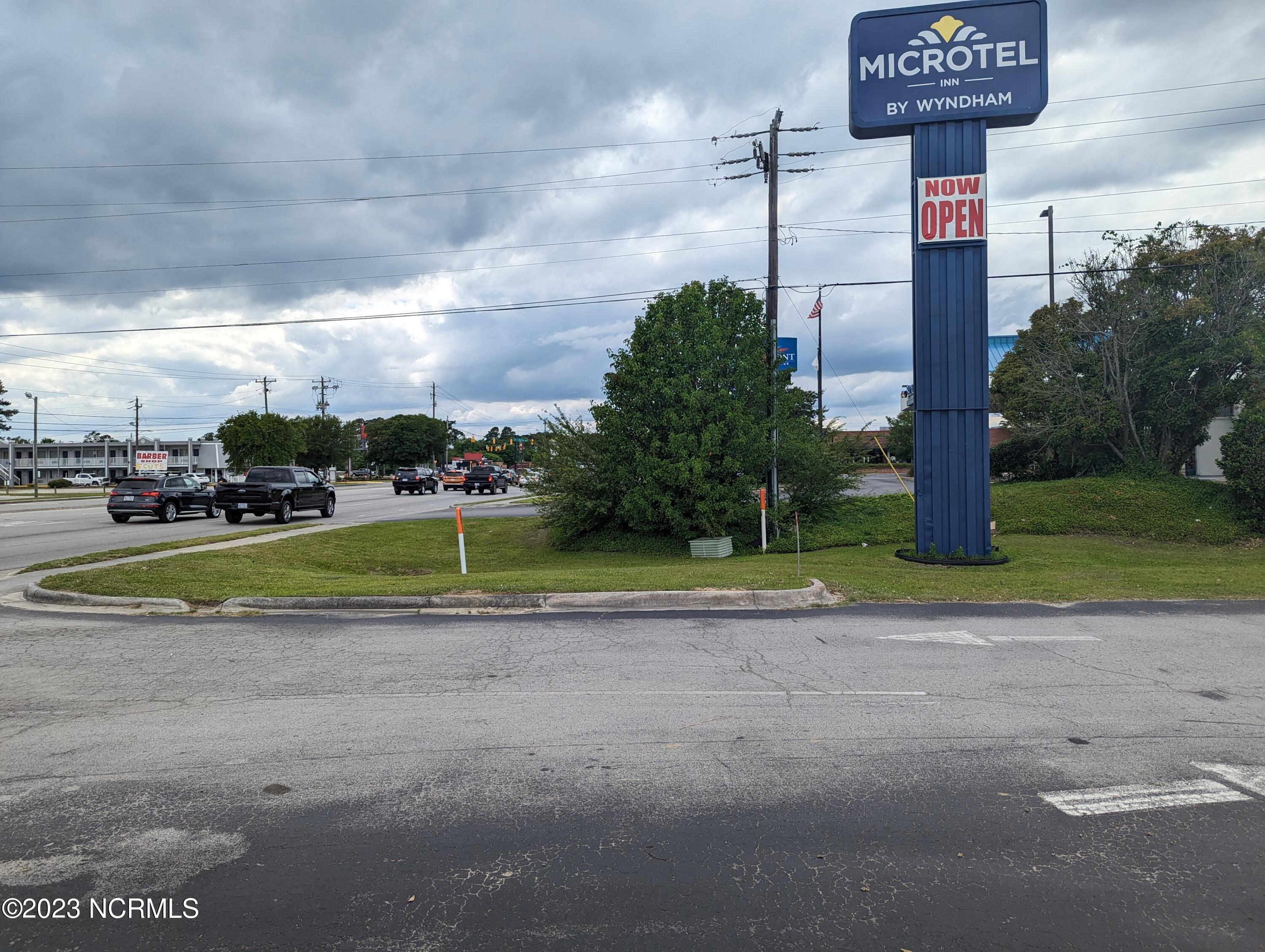 000 Western Boulevard,Jacksonville