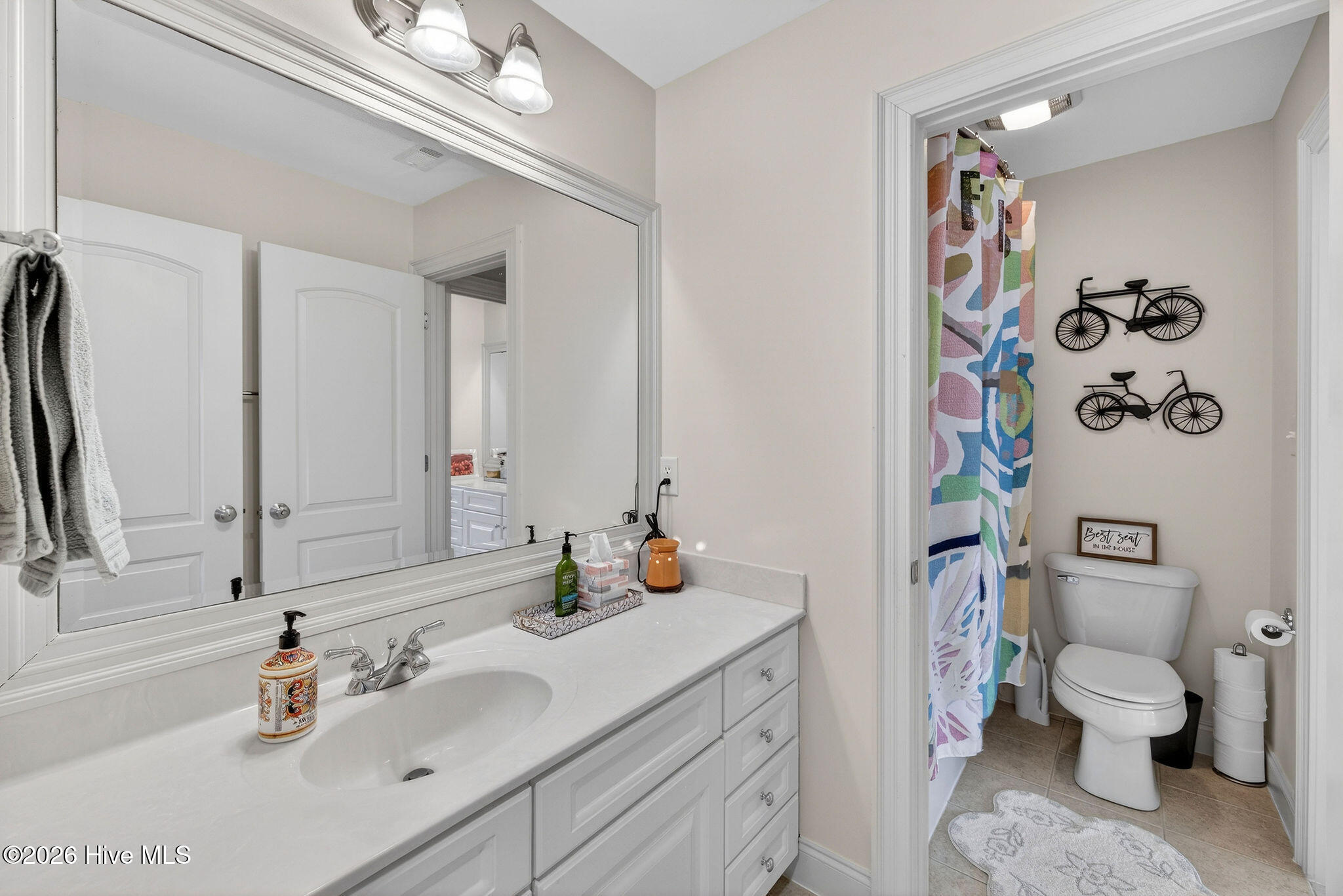 100547469 | Photo 39