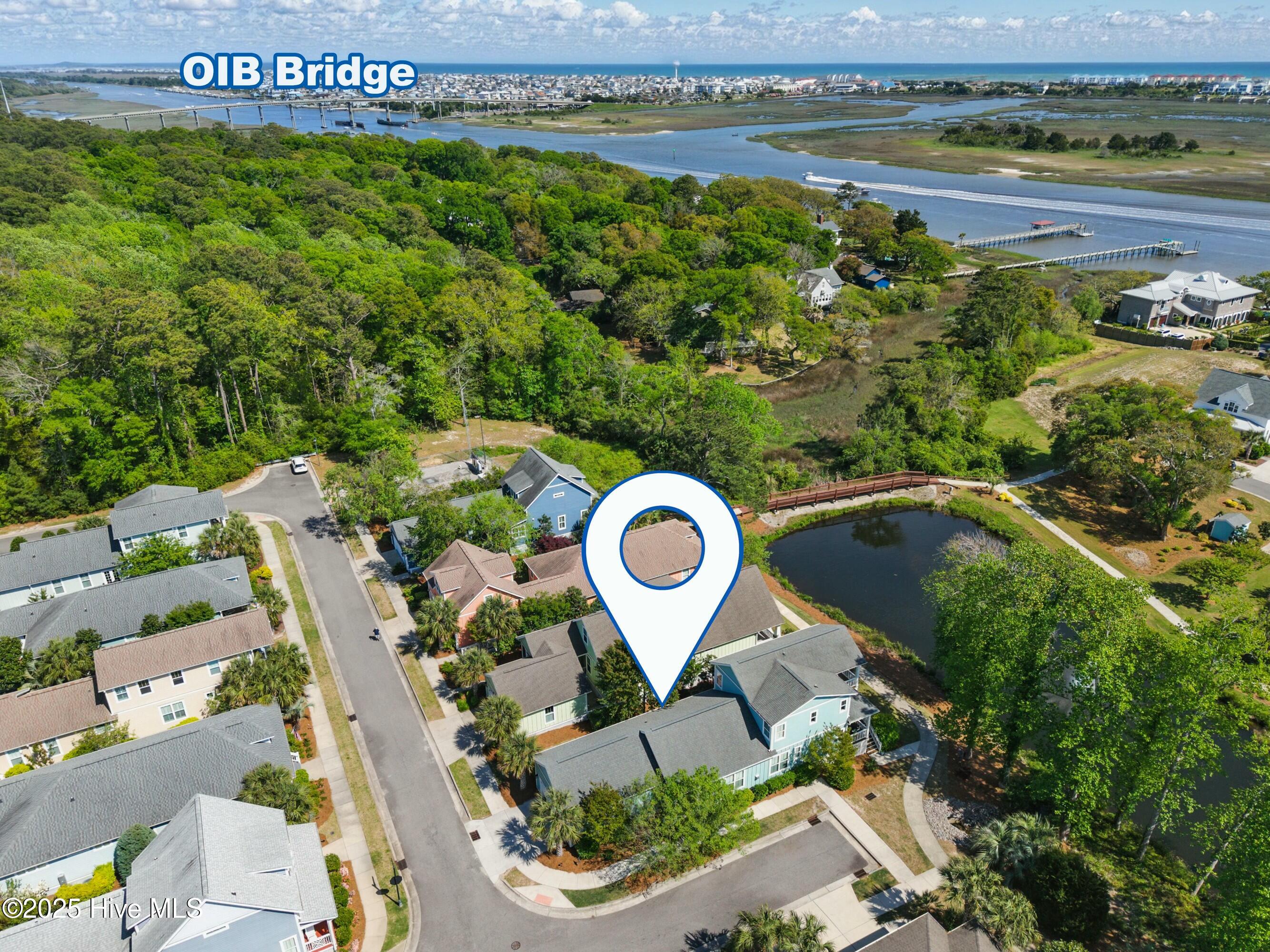 100560955 | Photo 51