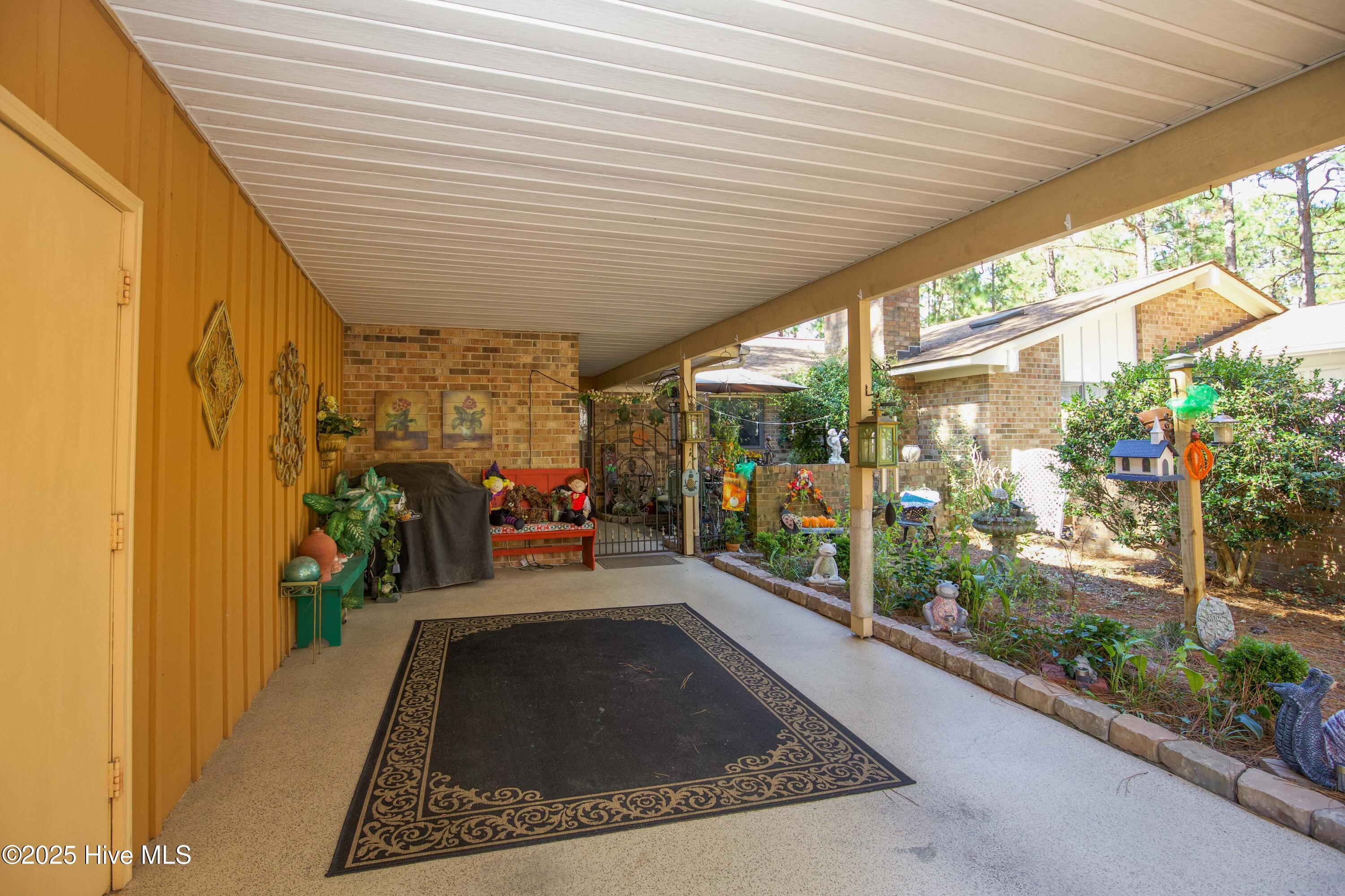 Homes for sale in Southern Pines, NC | 642 Redwood Dr, Southern Pines, NC 28387 | MLS# 100550221