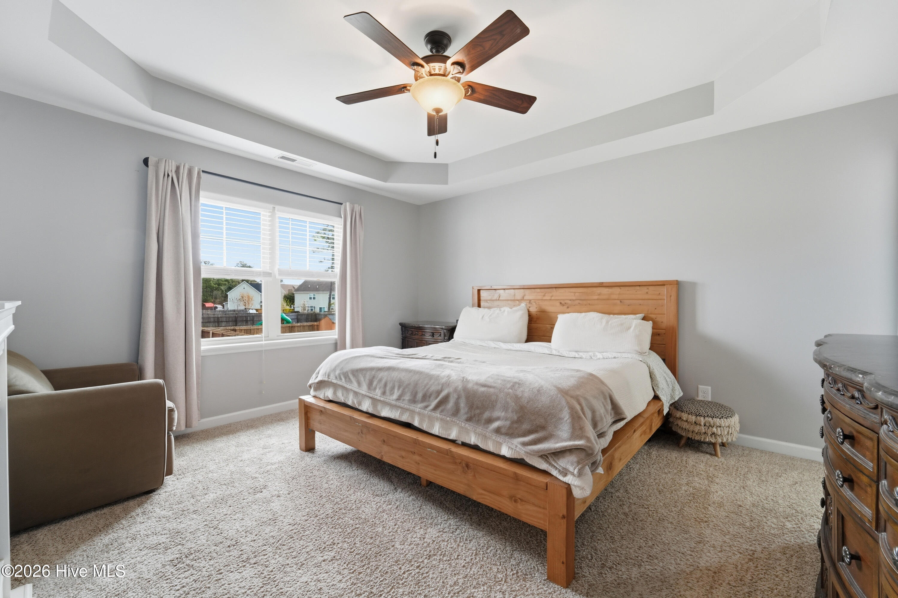 100560399 | Photo 13