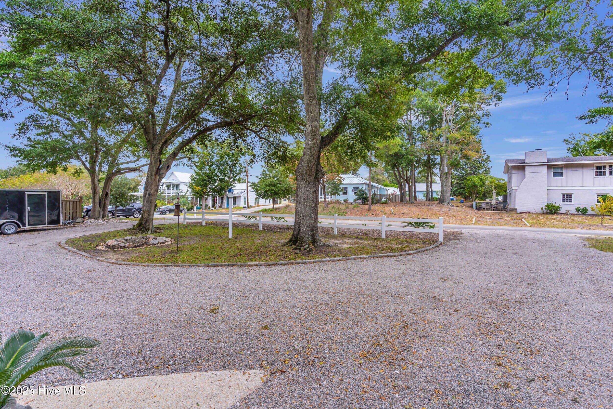 100537749 | Photo 52