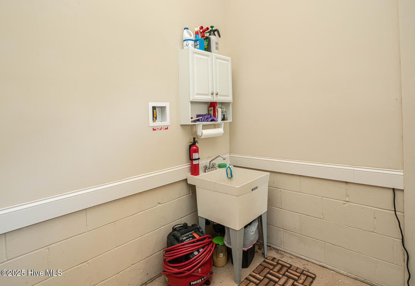 100514685 | Photo 78