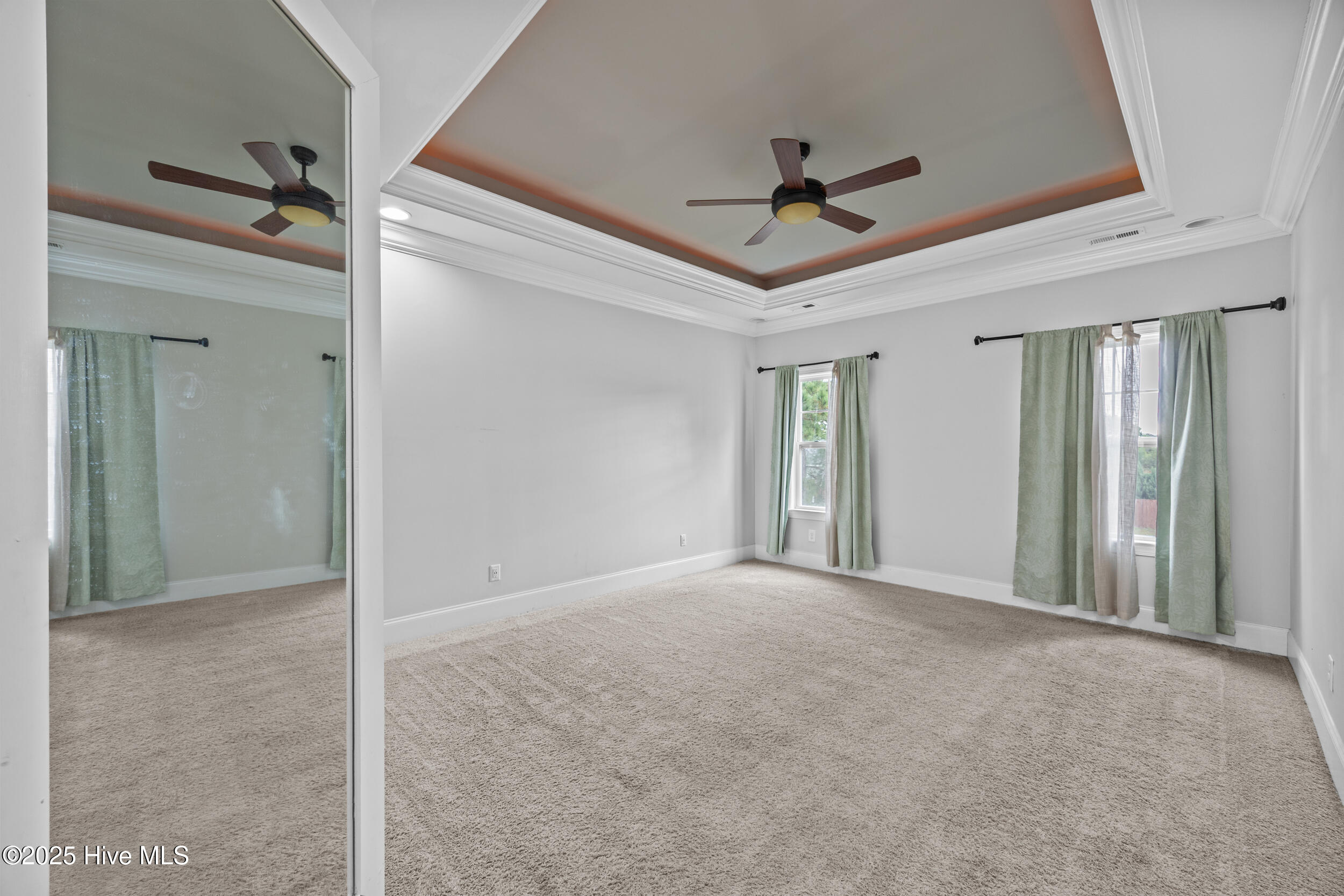 100538998 | Photo 28