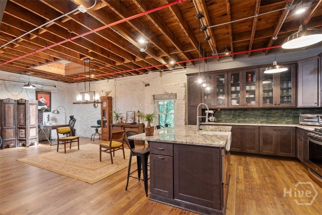 585 White Circle, #402, Athens, GA 30605 Listing Photo  16