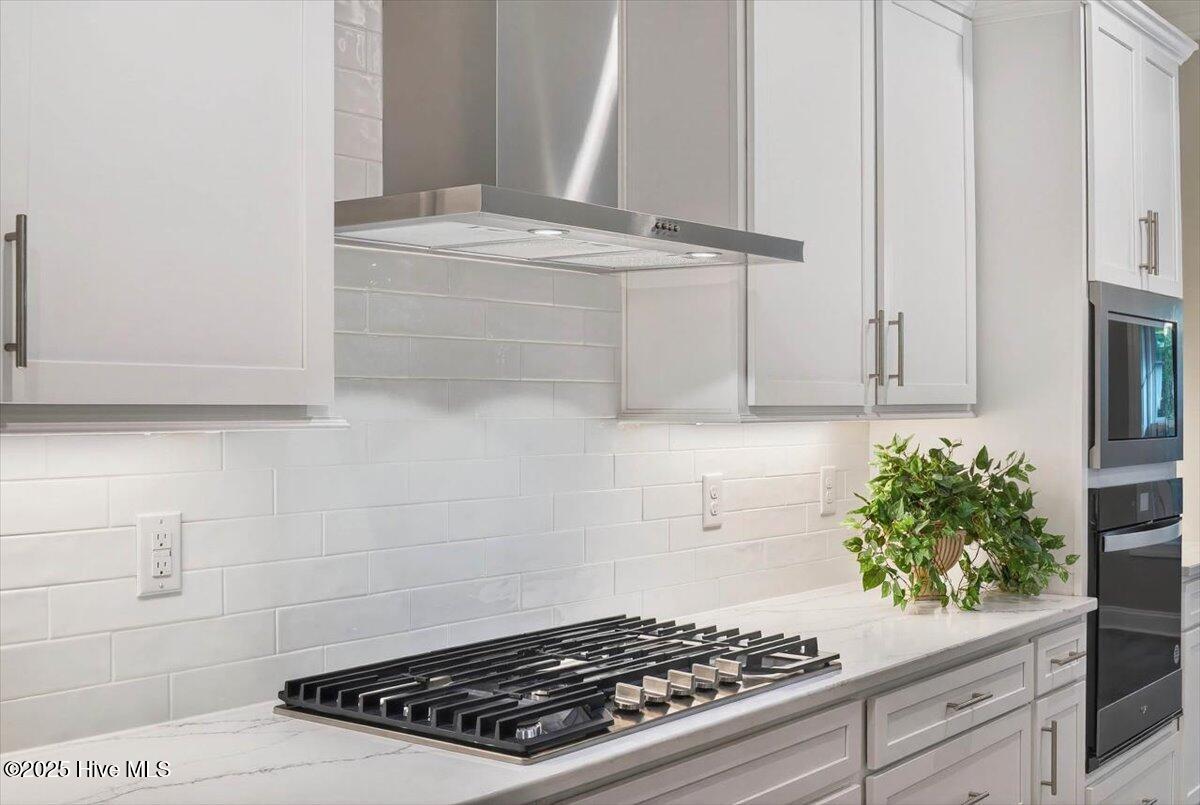 100546300 | Photo 14