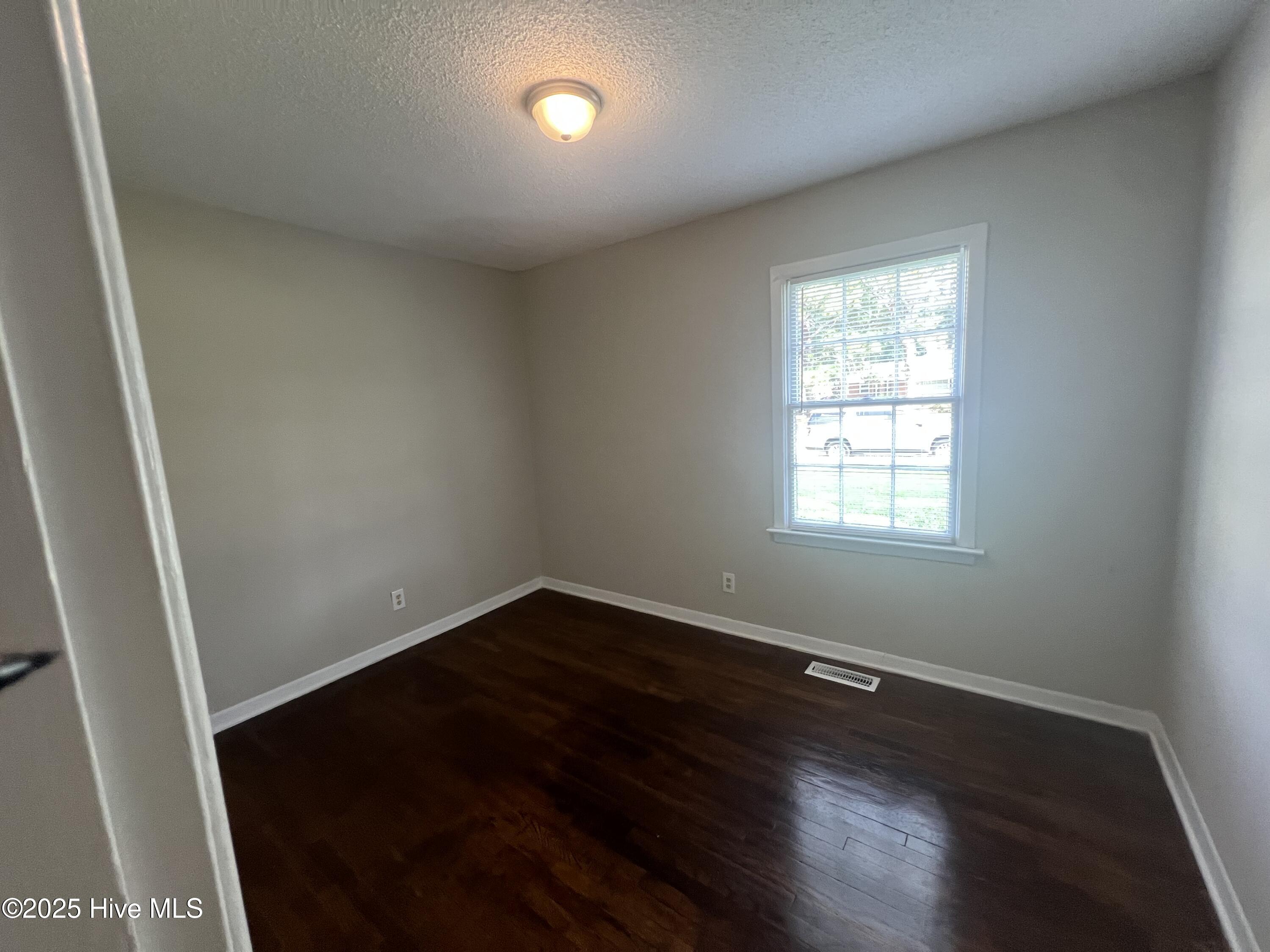 2505 Beechwood Drive