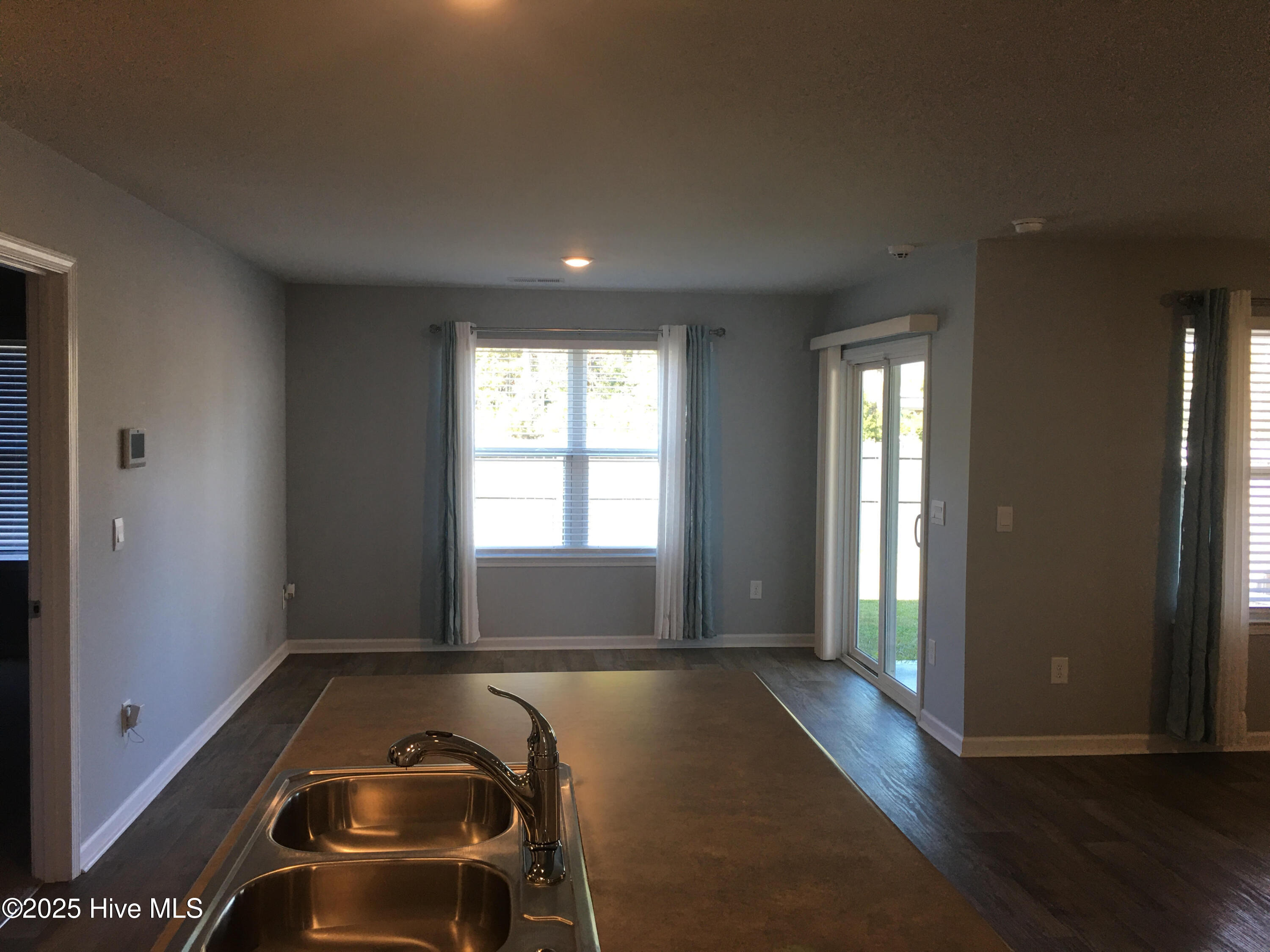 Homes for sale in Castle Hayne, NC | 1221 Saint Augustine Dr, Castle Hayne, NC 28429 | MLS# 100533721