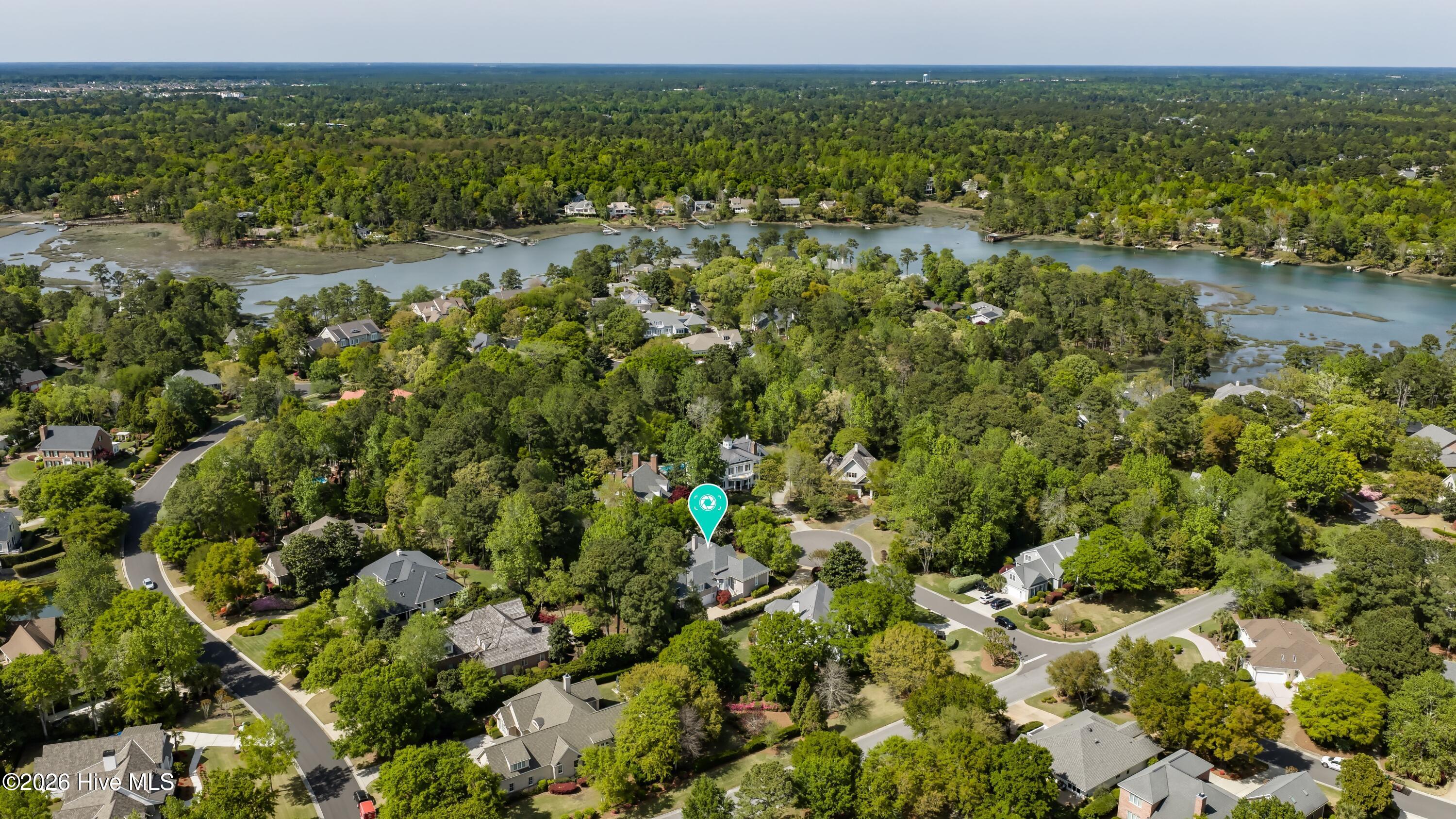 100566013 | Photo 57