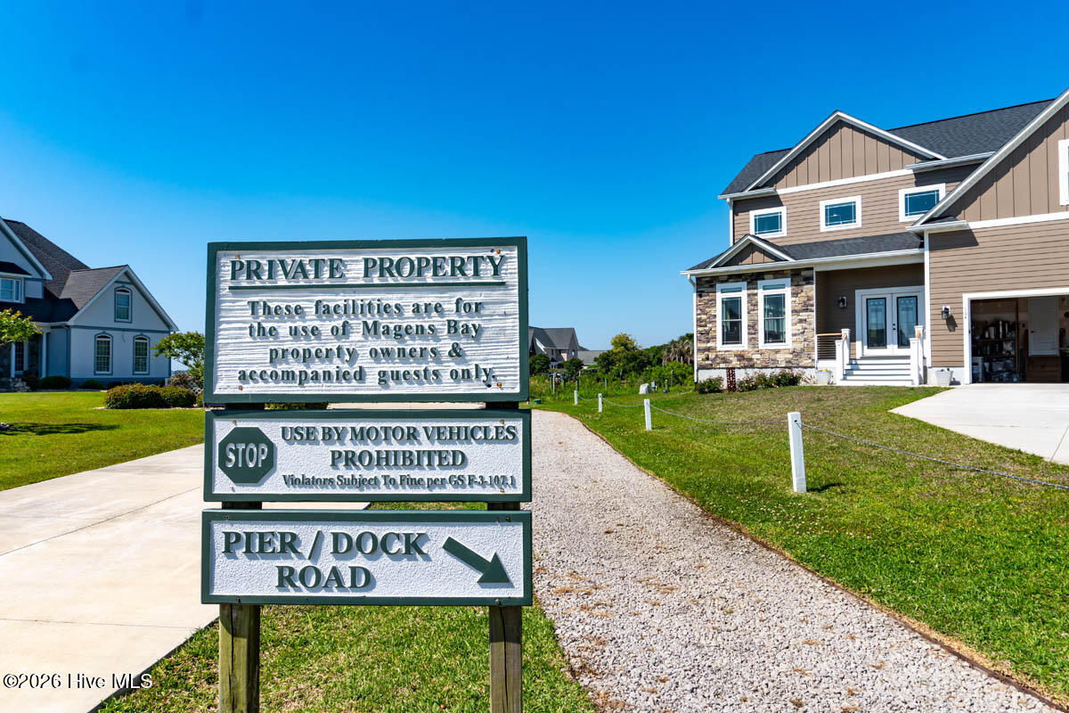 100569264 | Photo 35