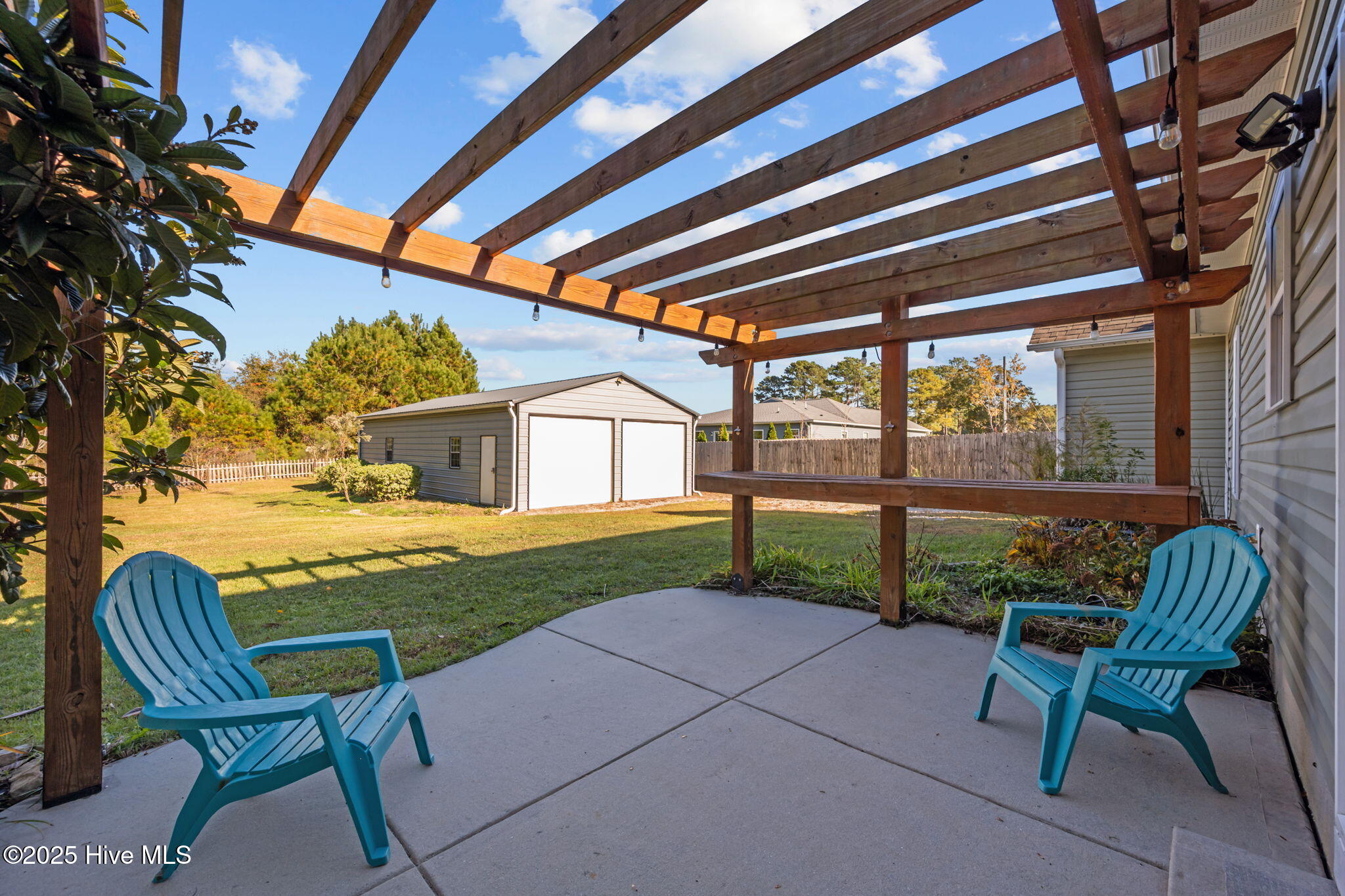 100540961 | Photo 13