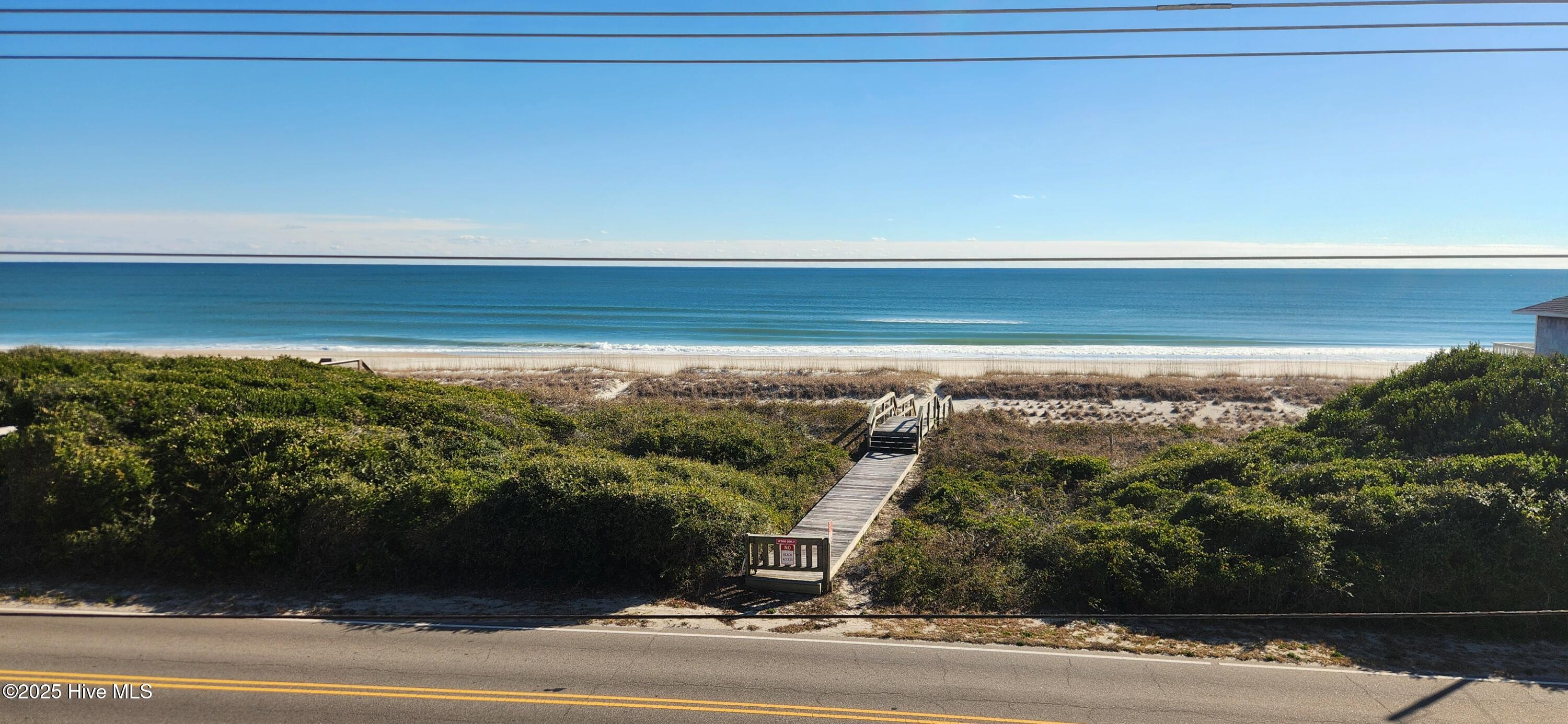 100544912 | Photo 61