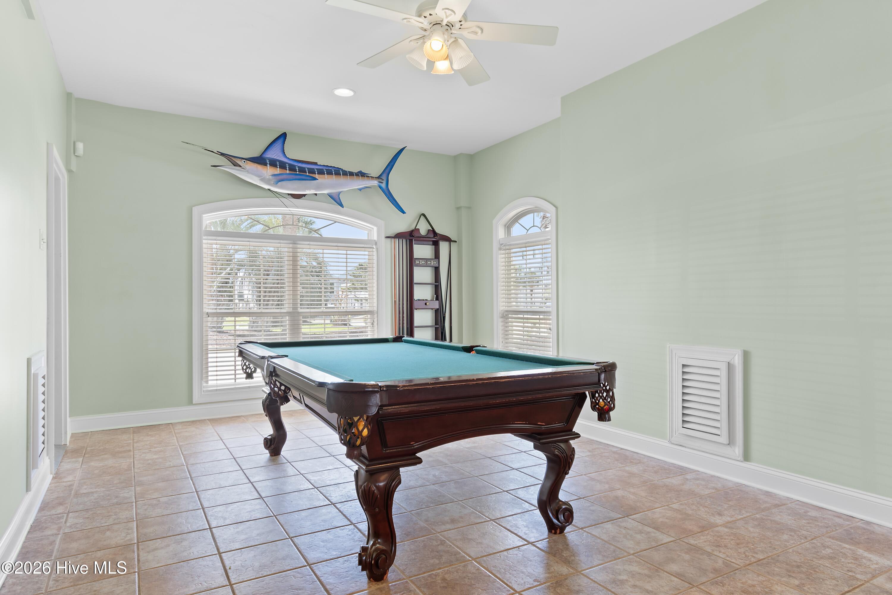 100566574 | Photo 49