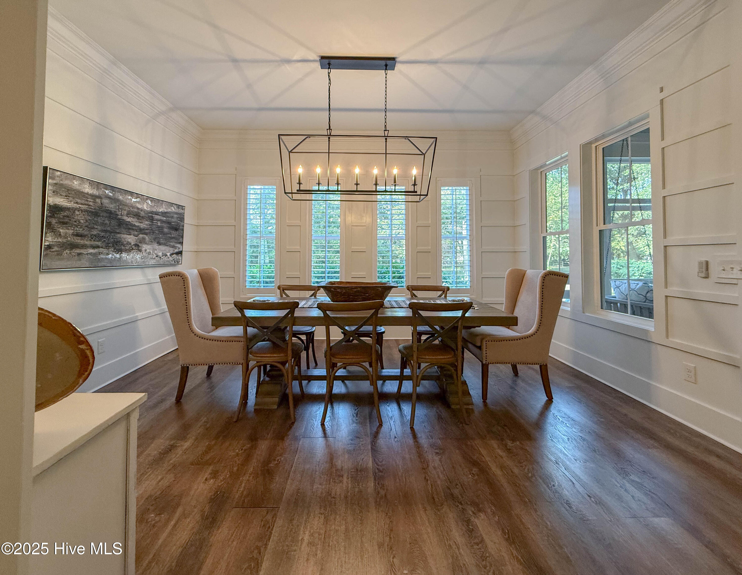 100556308 | Photo 35