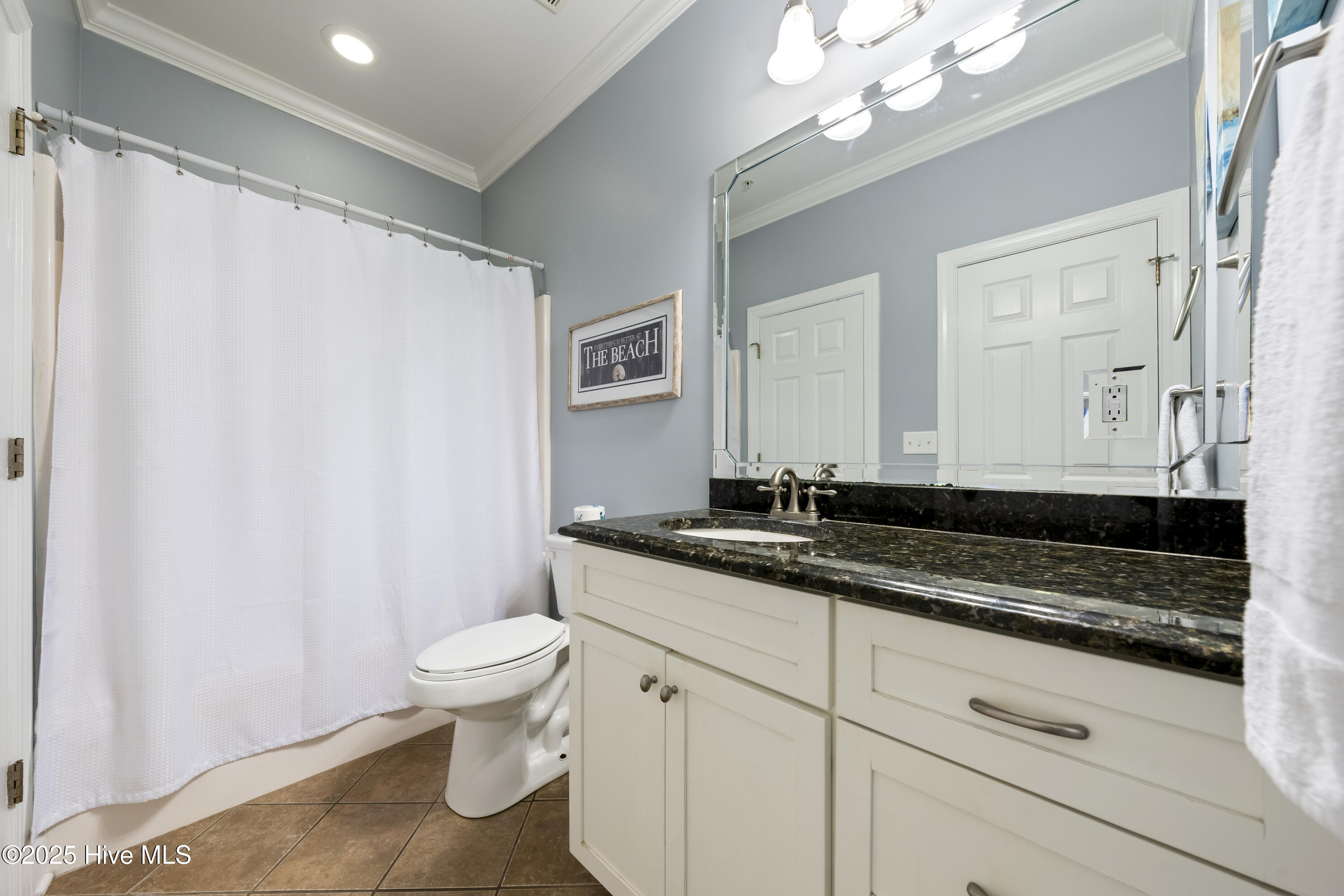 100530858 | Photo 22