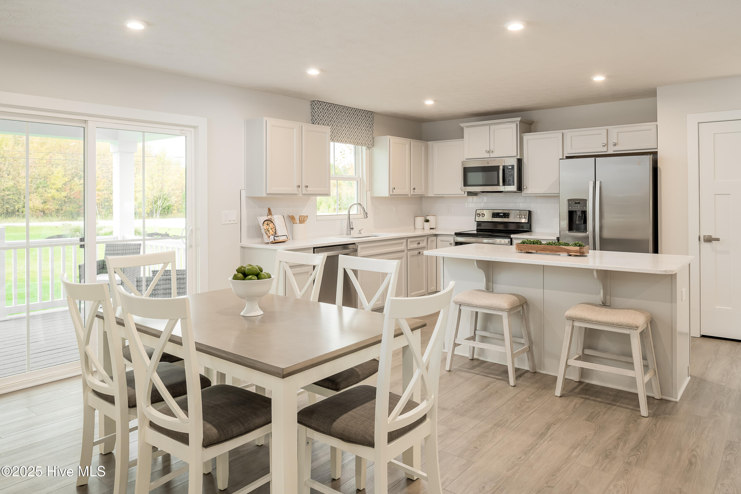 Homes for sale in Navassa, NC | 4073 Farmfield Dr, Navassa, NC 28451 | MLS# 100527960