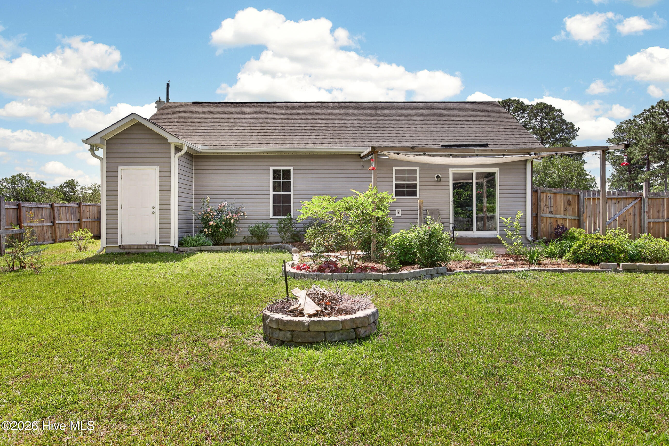 409 N Hines Street,Holly Ridge
