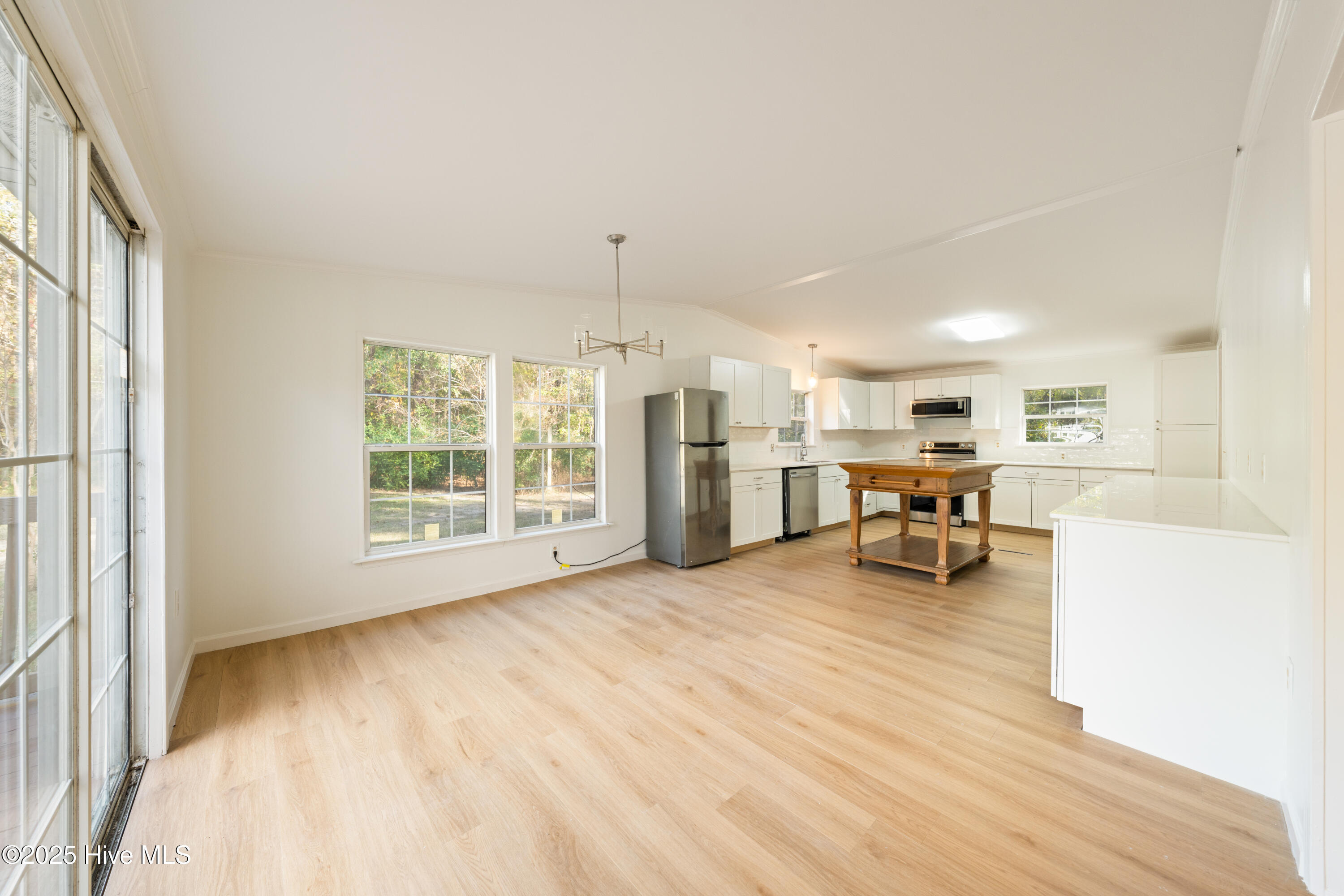 100541471 | Photo 10