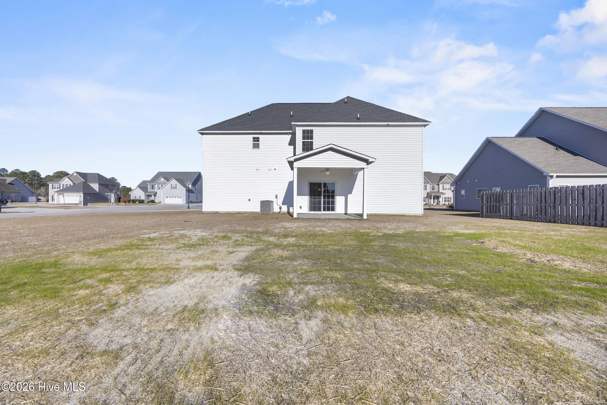 100550034 | Photo 48