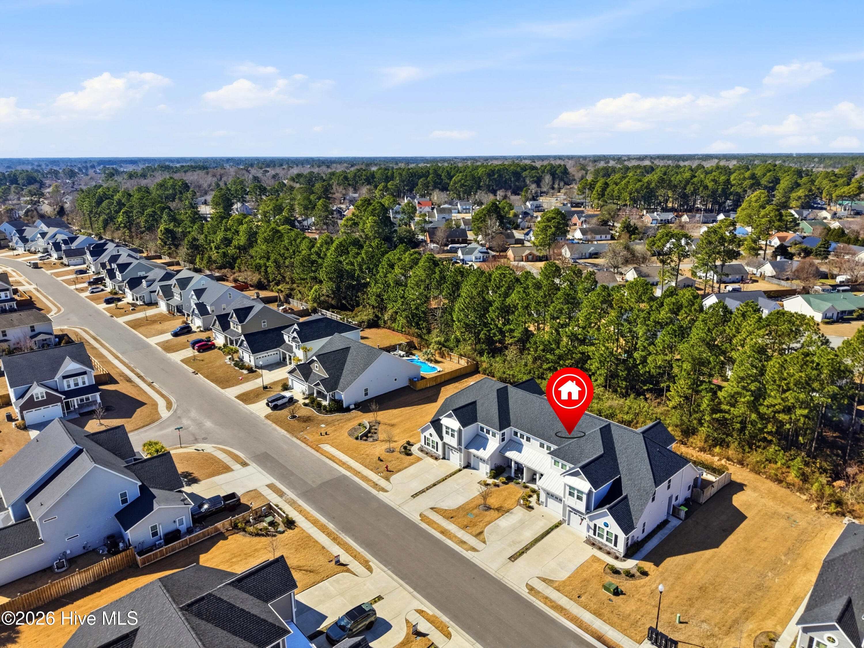 100555182 | Photo 40