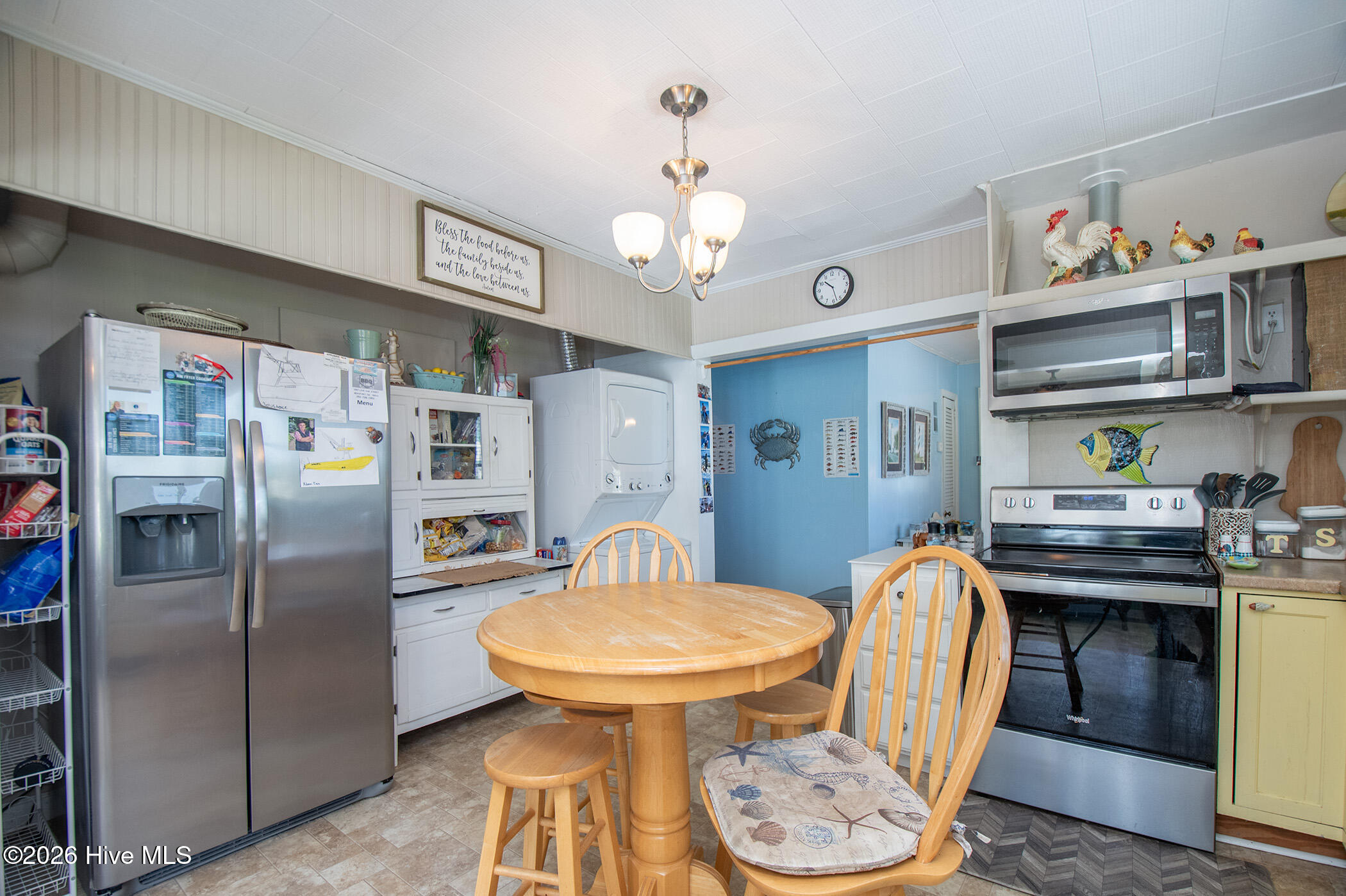 280 N Highway 101,Beaufort