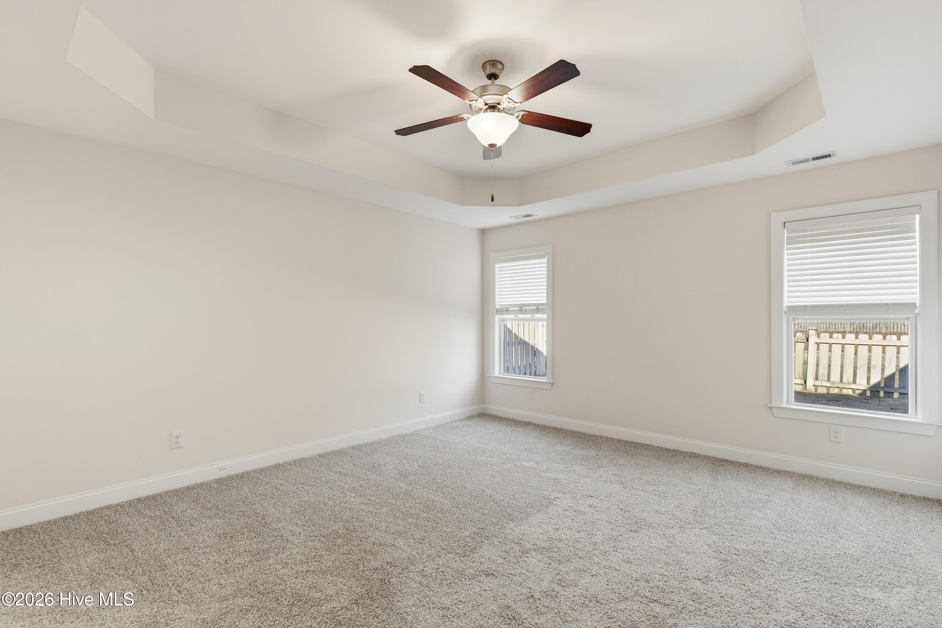 100555547 | Photo 35