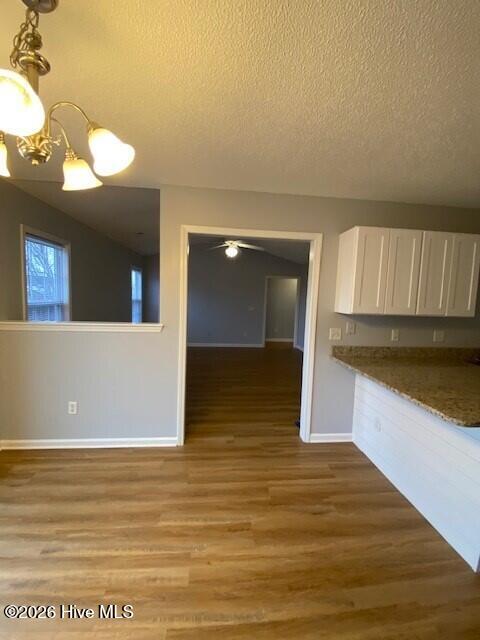 100550497 | Photo 14