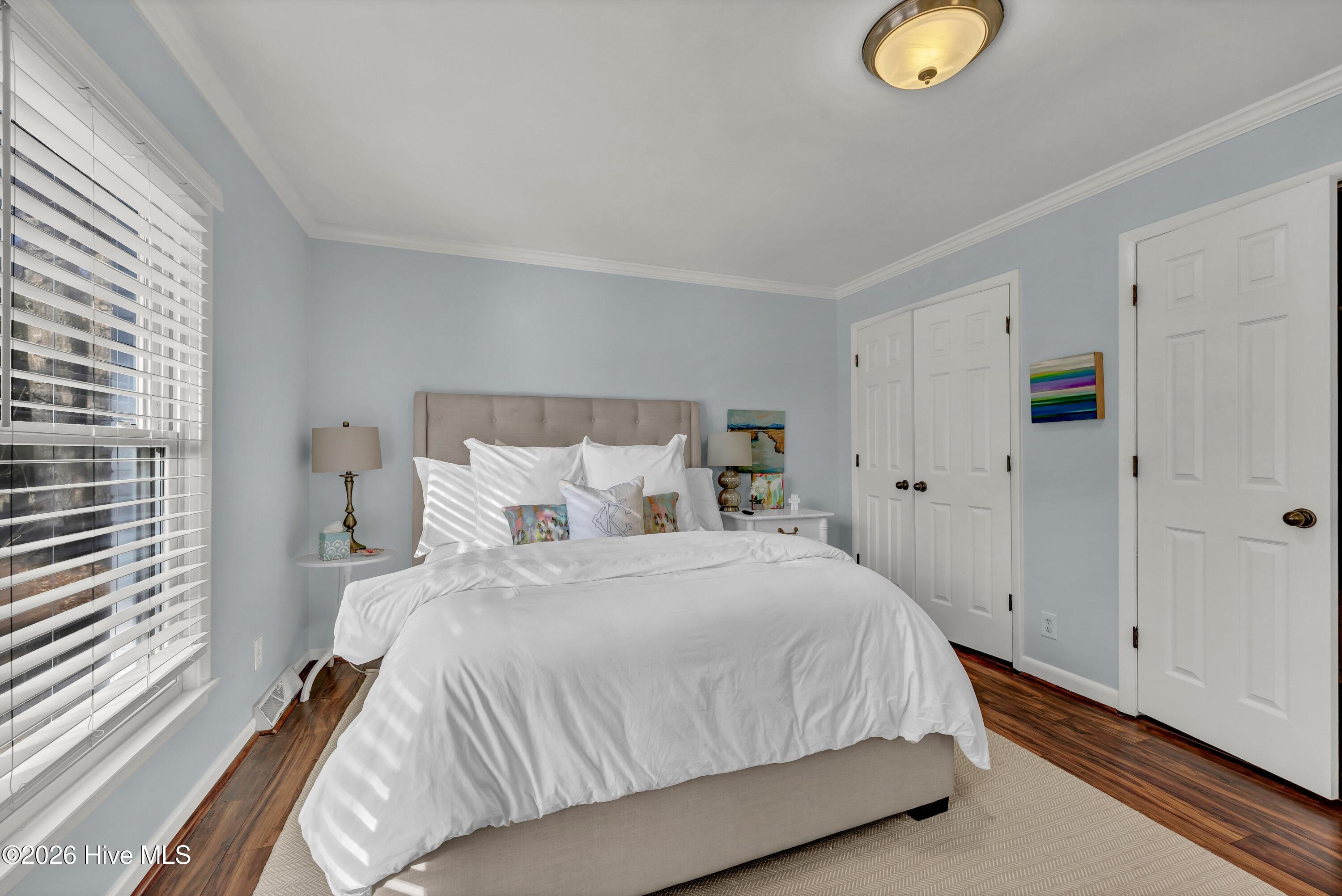 100547947 | Photo 20