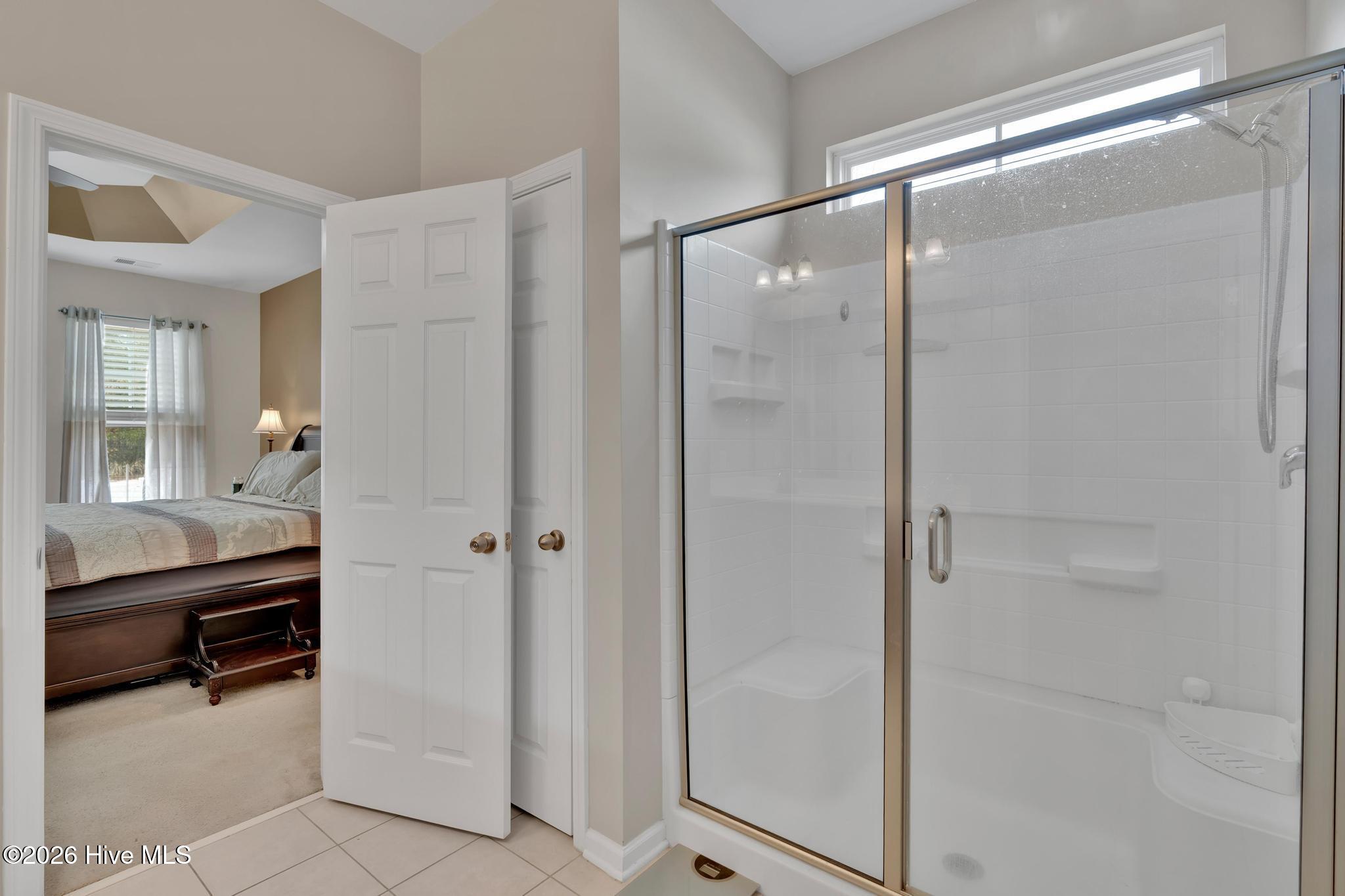 100550349 | Photo 19