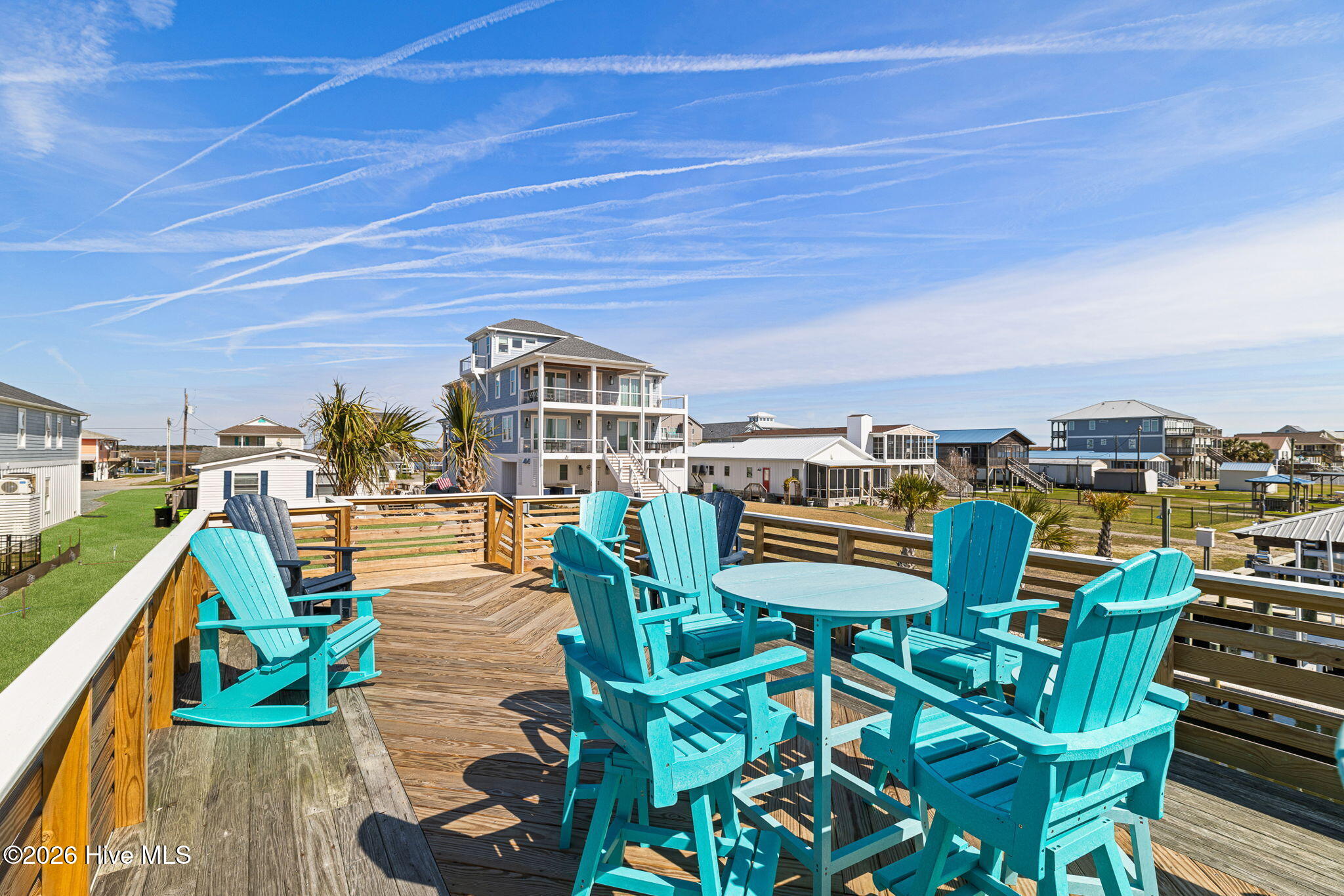 100561406 | Photo 50