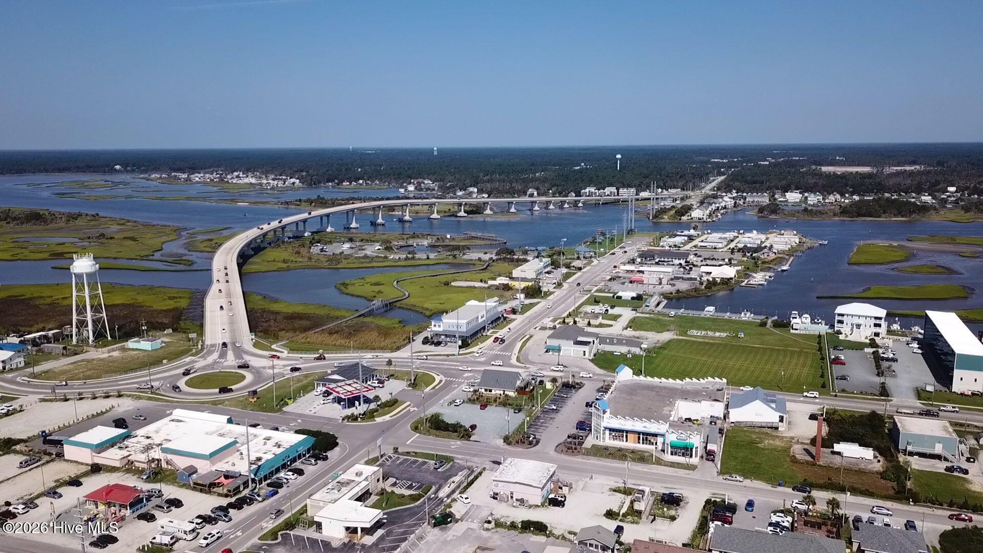 100560101 | Photo 59