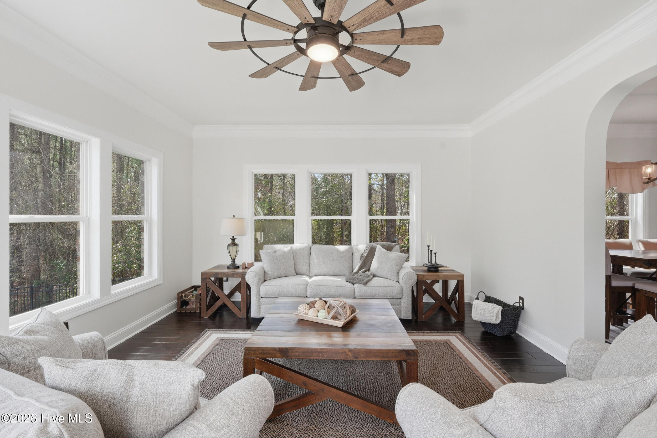 100551970 | Photo 26