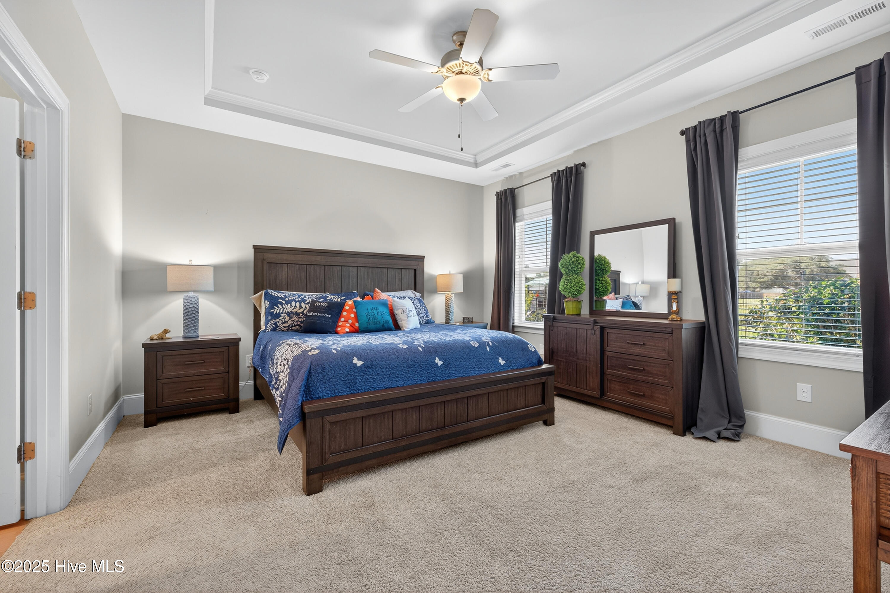 100531655 | Photo 15