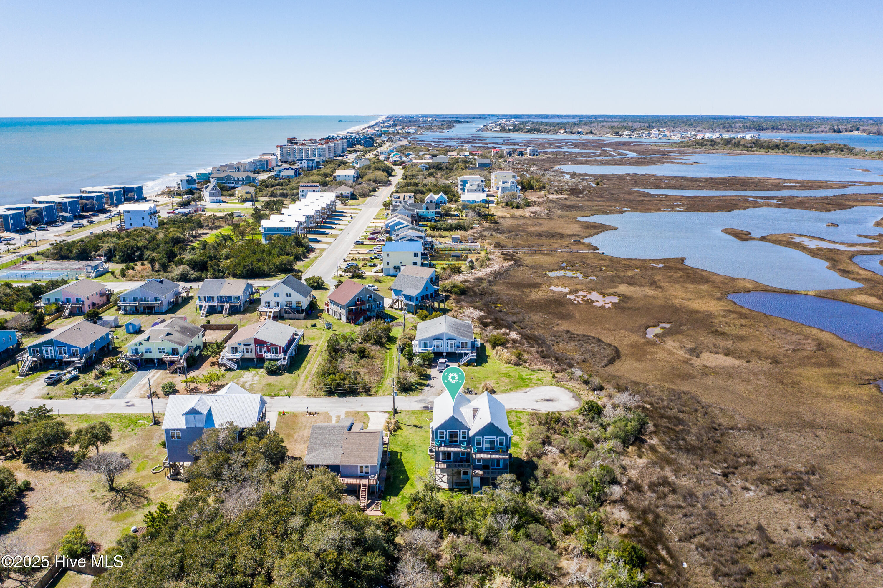 100523798 | Photo 33