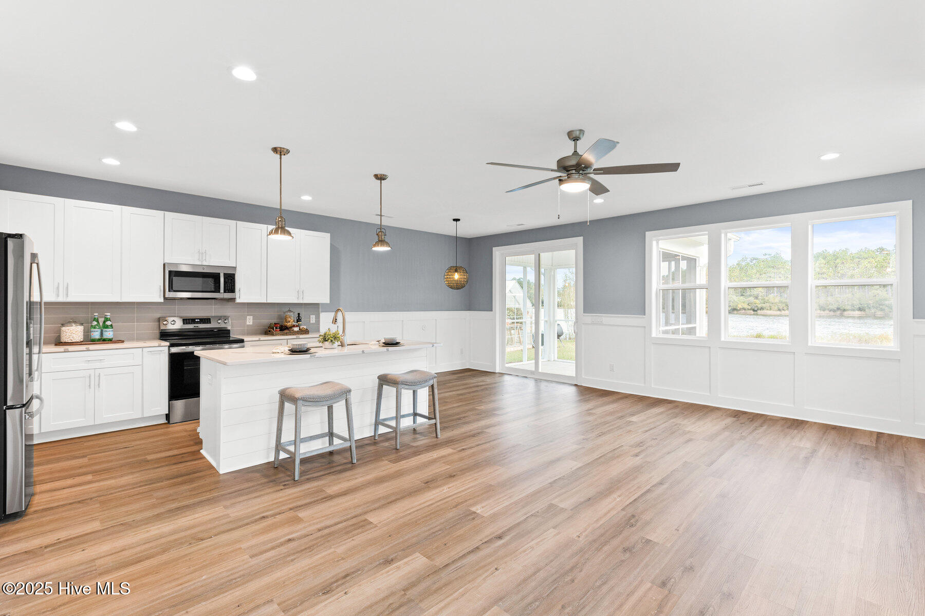 100534287 | Photo 10