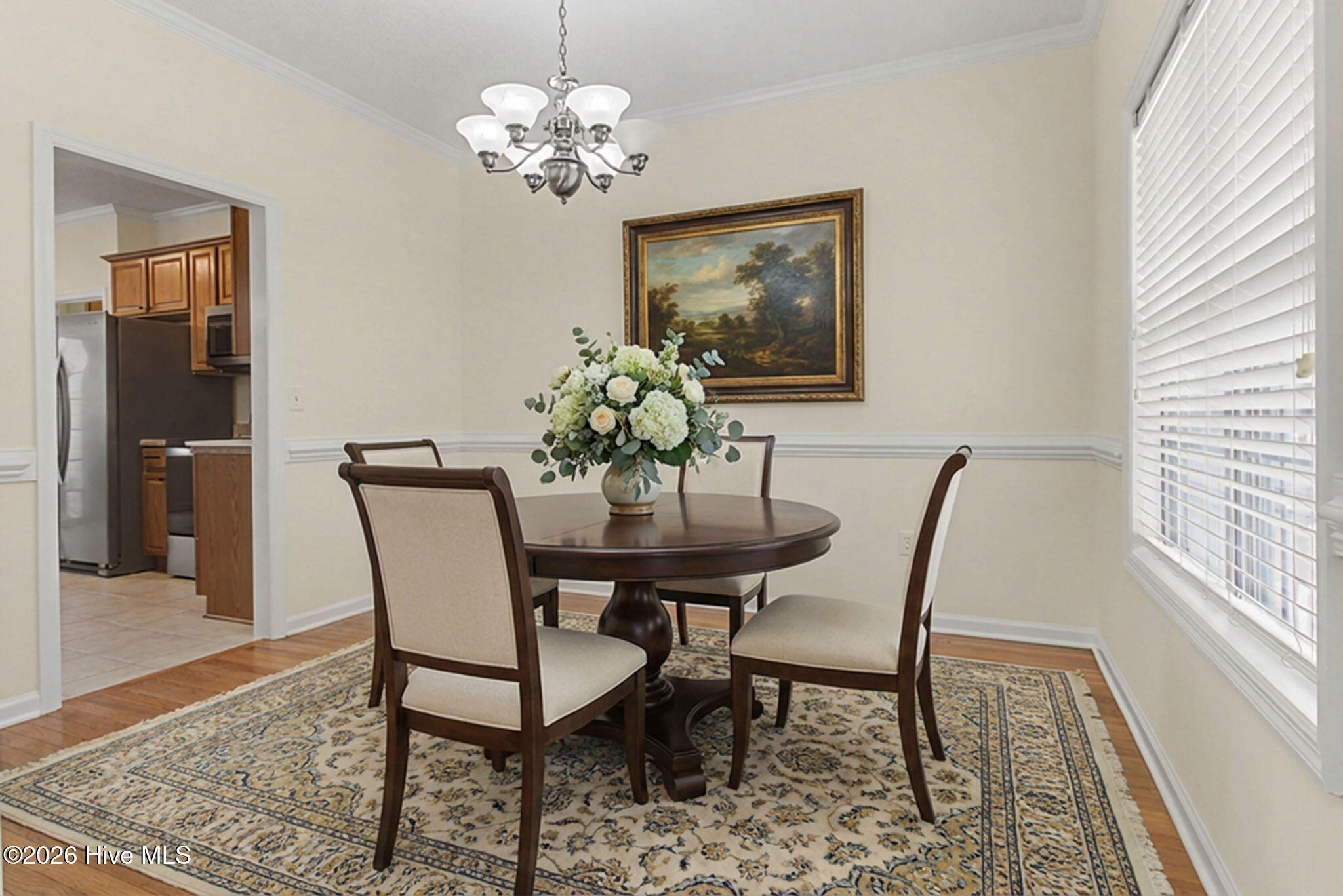 100547779 | Photo 19